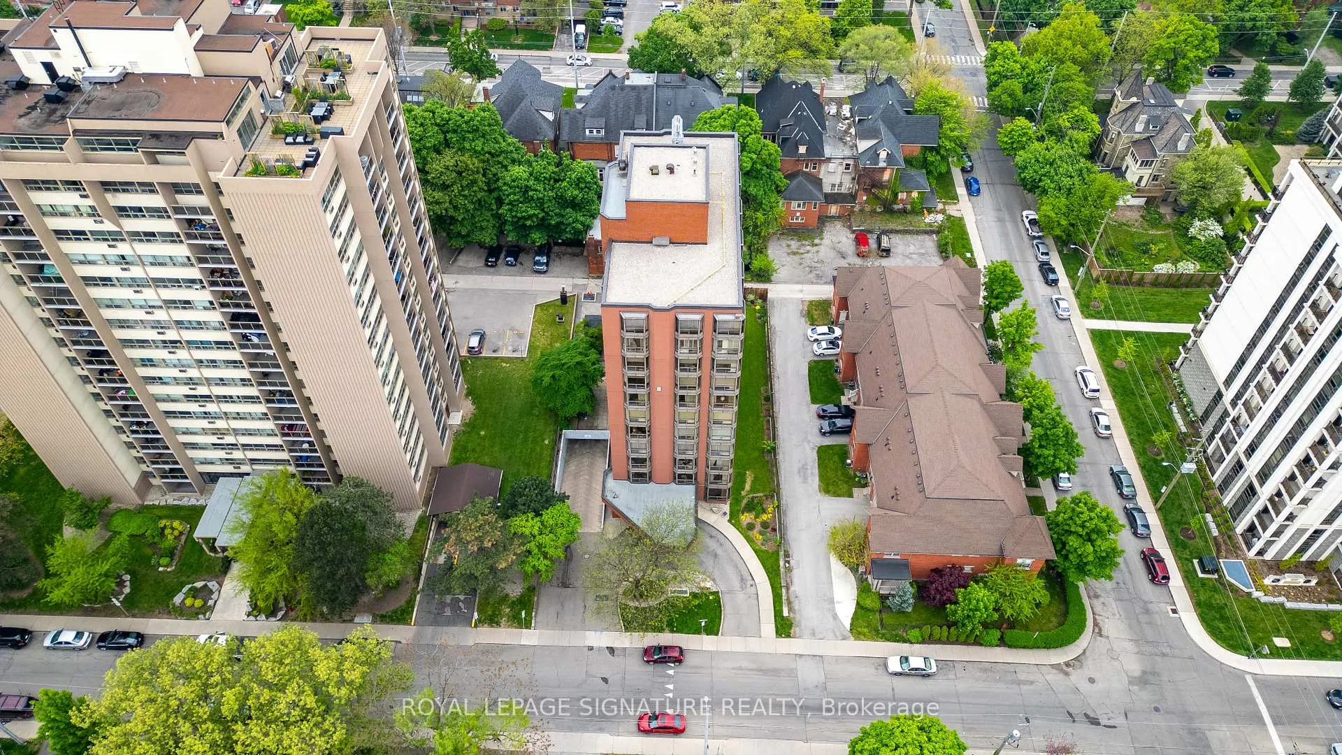 Photo 36 of Unit 300, 49 Robinson Street, Hamilton, Durand — HOMEH