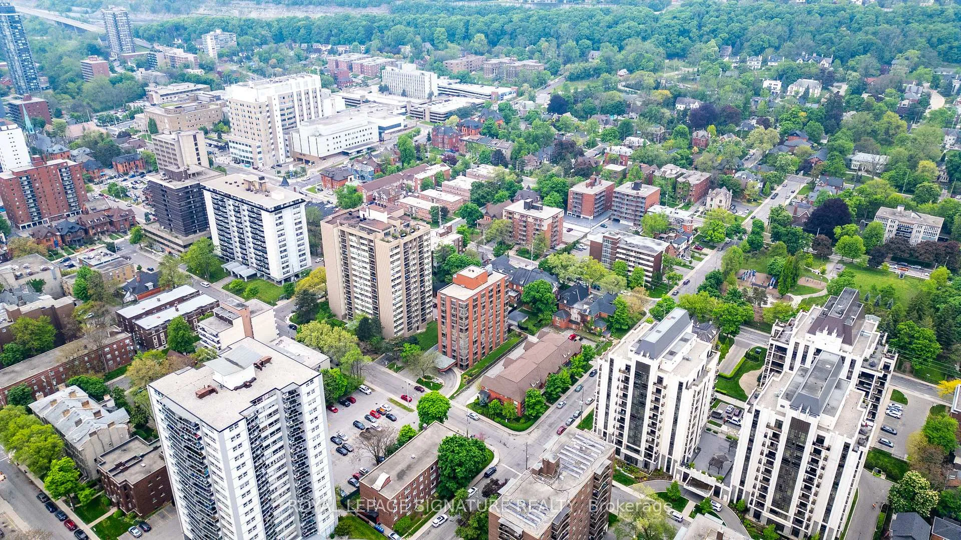 Photo 42 of Unit 300, 49 Robinson Street, Hamilton, Durand — HOMEH