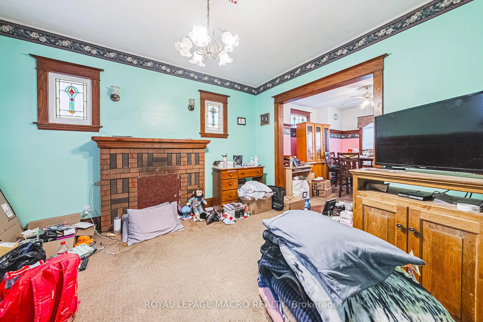 Photo 6 of 193 Edgemont Street S, Hamilton, Delta — HOMEH