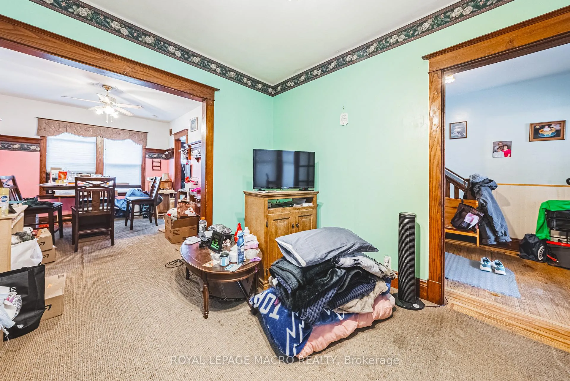 Photo 7 of 193 Edgemont Street S, Hamilton, Delta — HOMEH