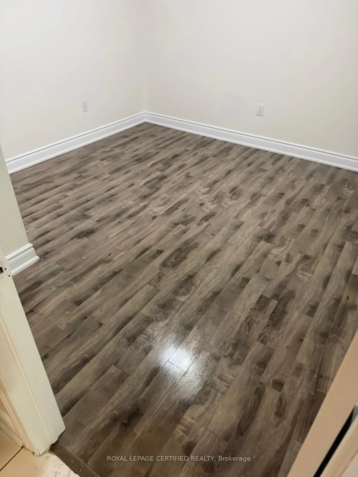 Photo 2 of Unit Lower, 96 Brookland Drive, Brampton, Avondale — HOMEH