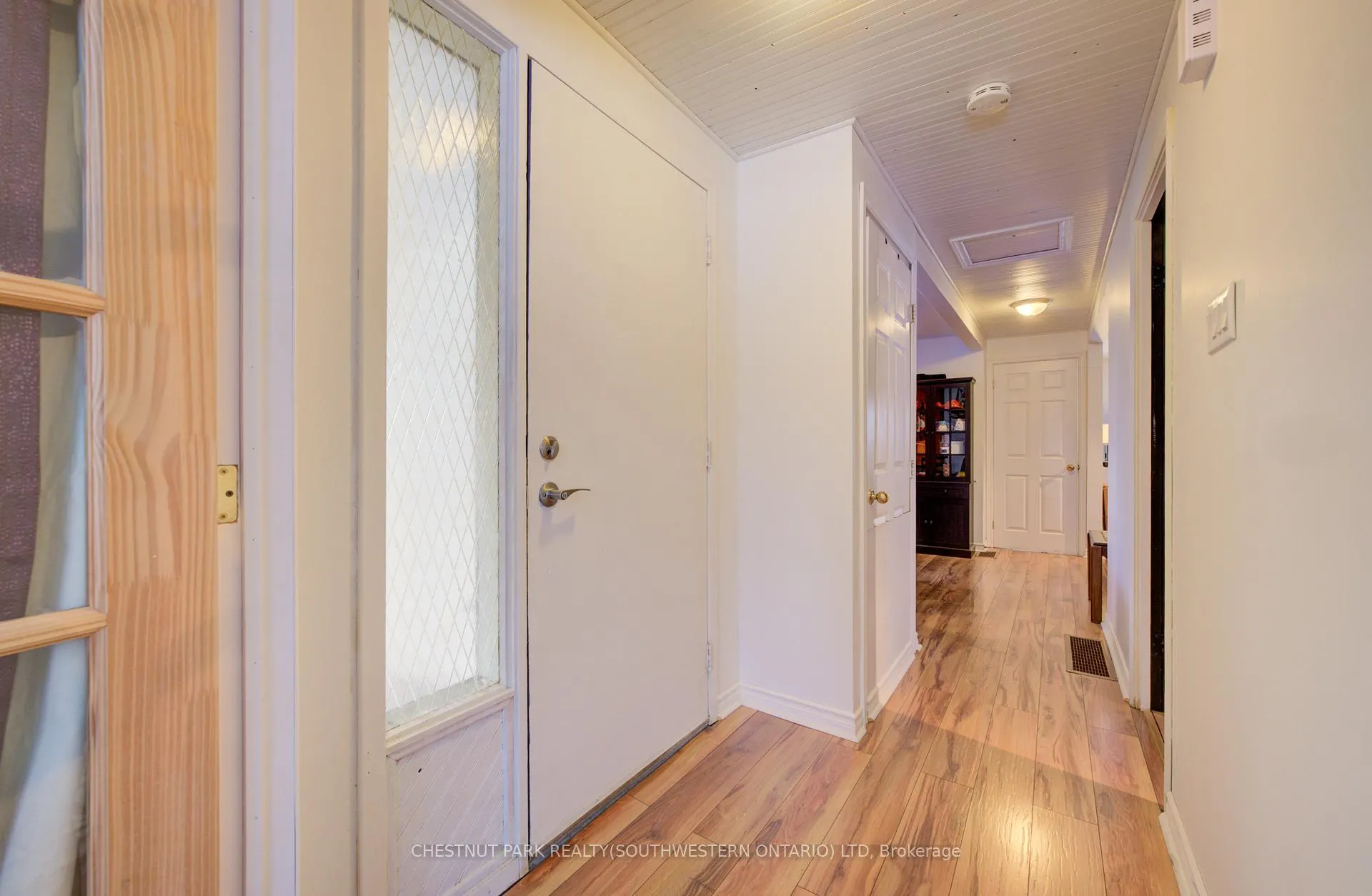 Photo 3 of 123 Kingswood Drive, Kitchener — HOMEH