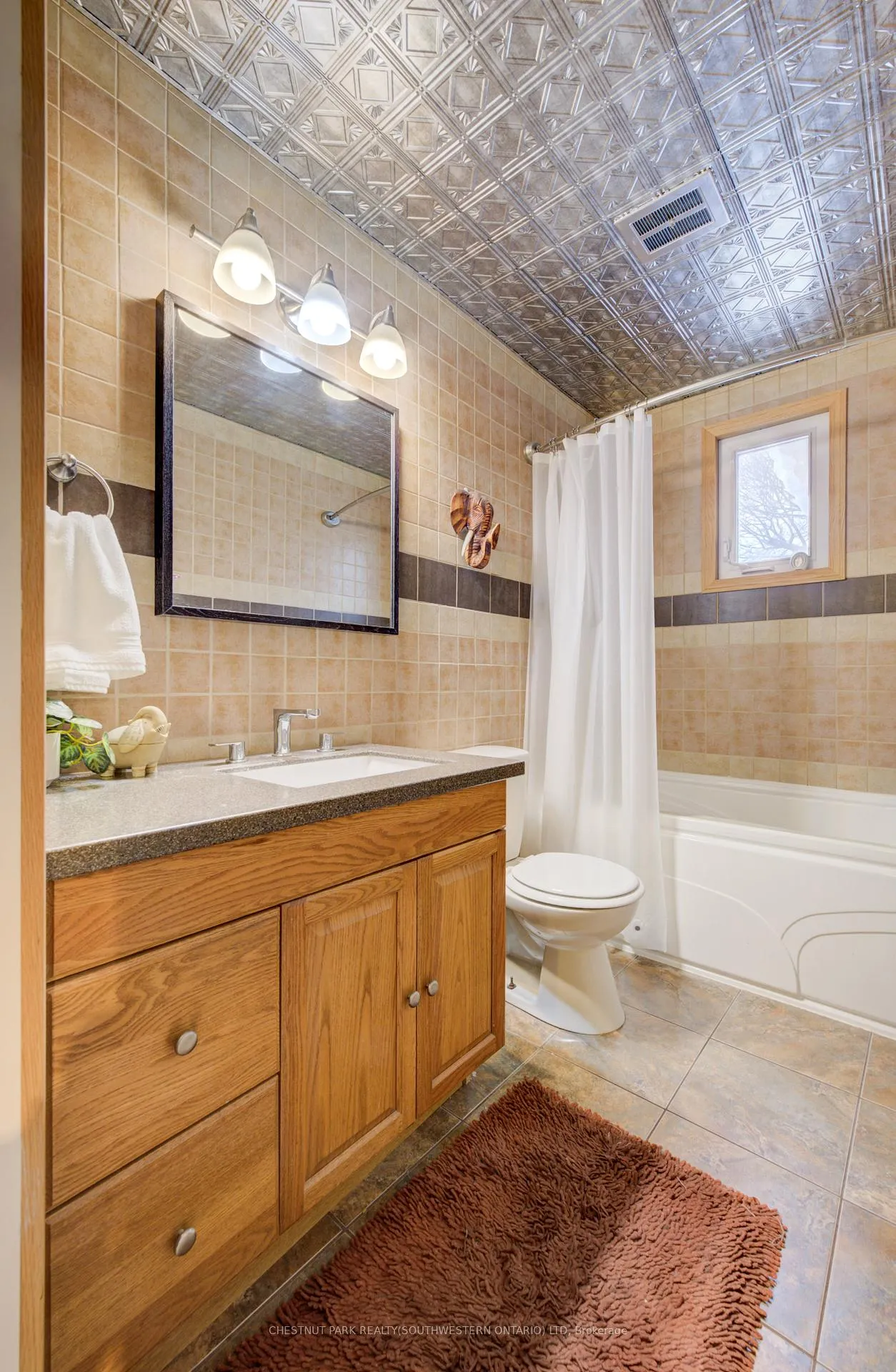 Photo 20 of 123 Kingswood Drive, Kitchener — HOMEH