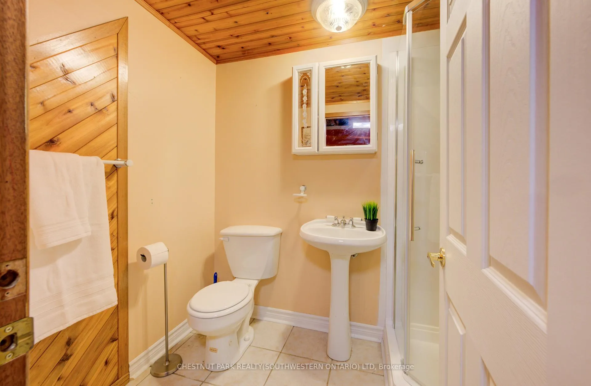 Photo 27 of 123 Kingswood Drive, Kitchener — HOMEH