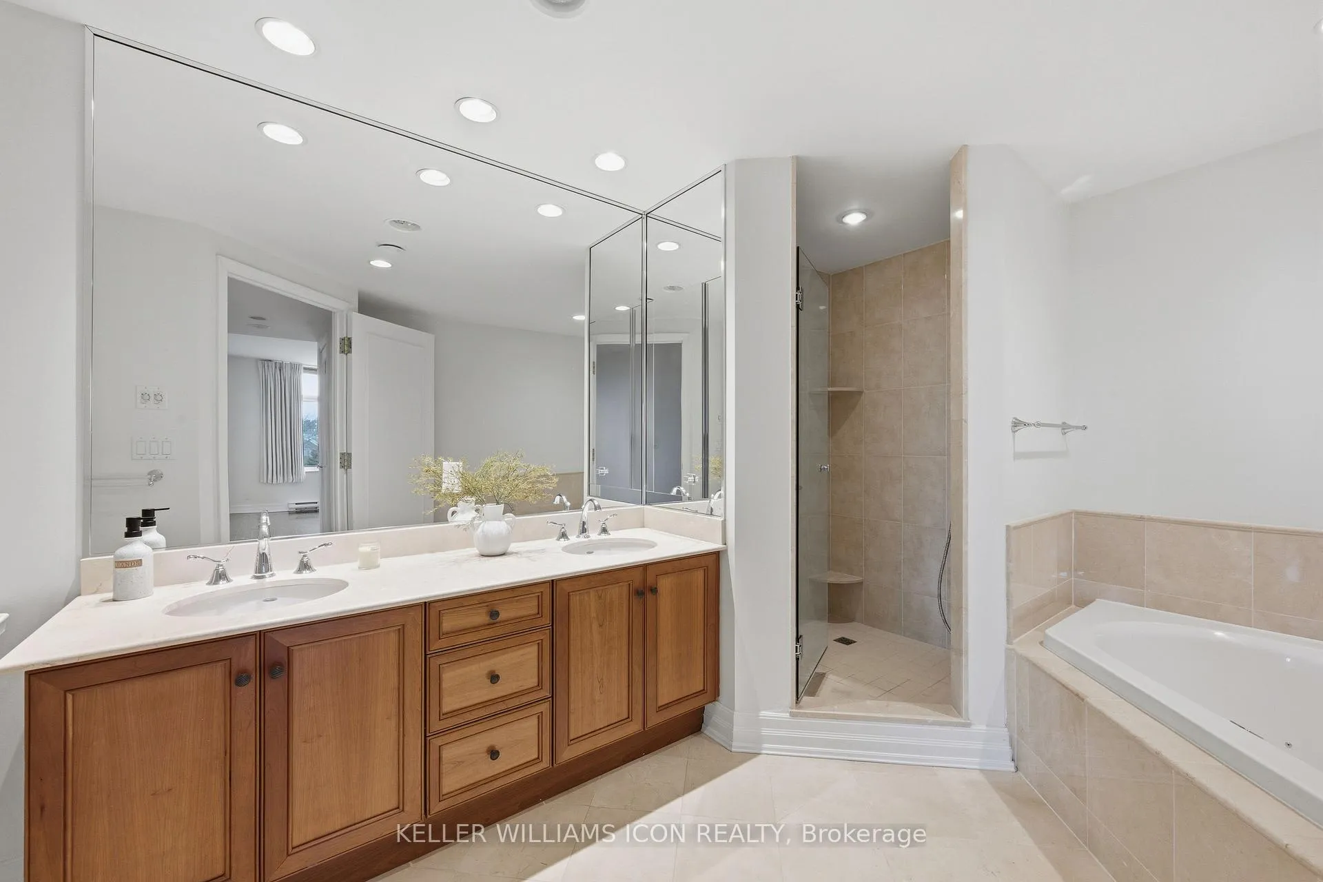 Photo 26 of Unit 407, 3580 Rivergate Way, Ottawa, Quinterra — HOMEH