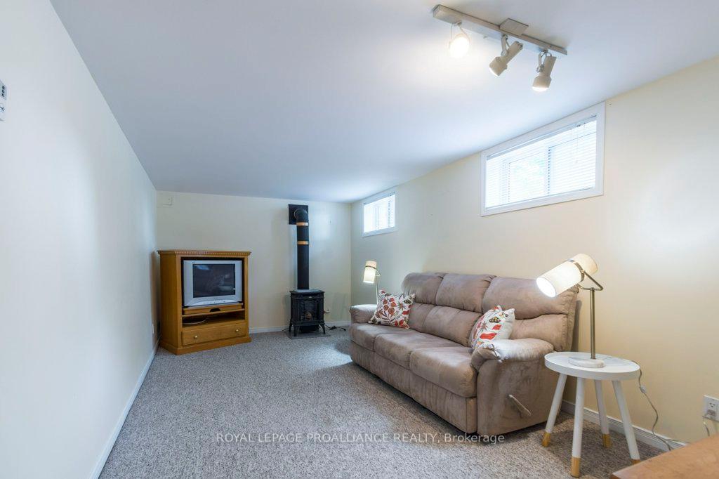 Photo 18 of 19 Craig Street, Belleville, Belleville Ward — HOMEH