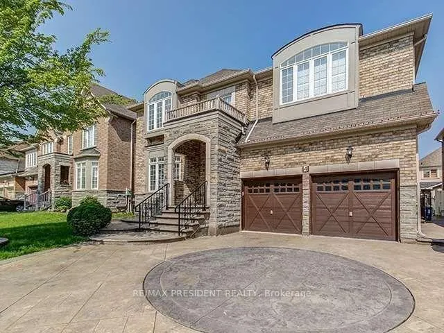 Front of 4 Cairnburg Drive