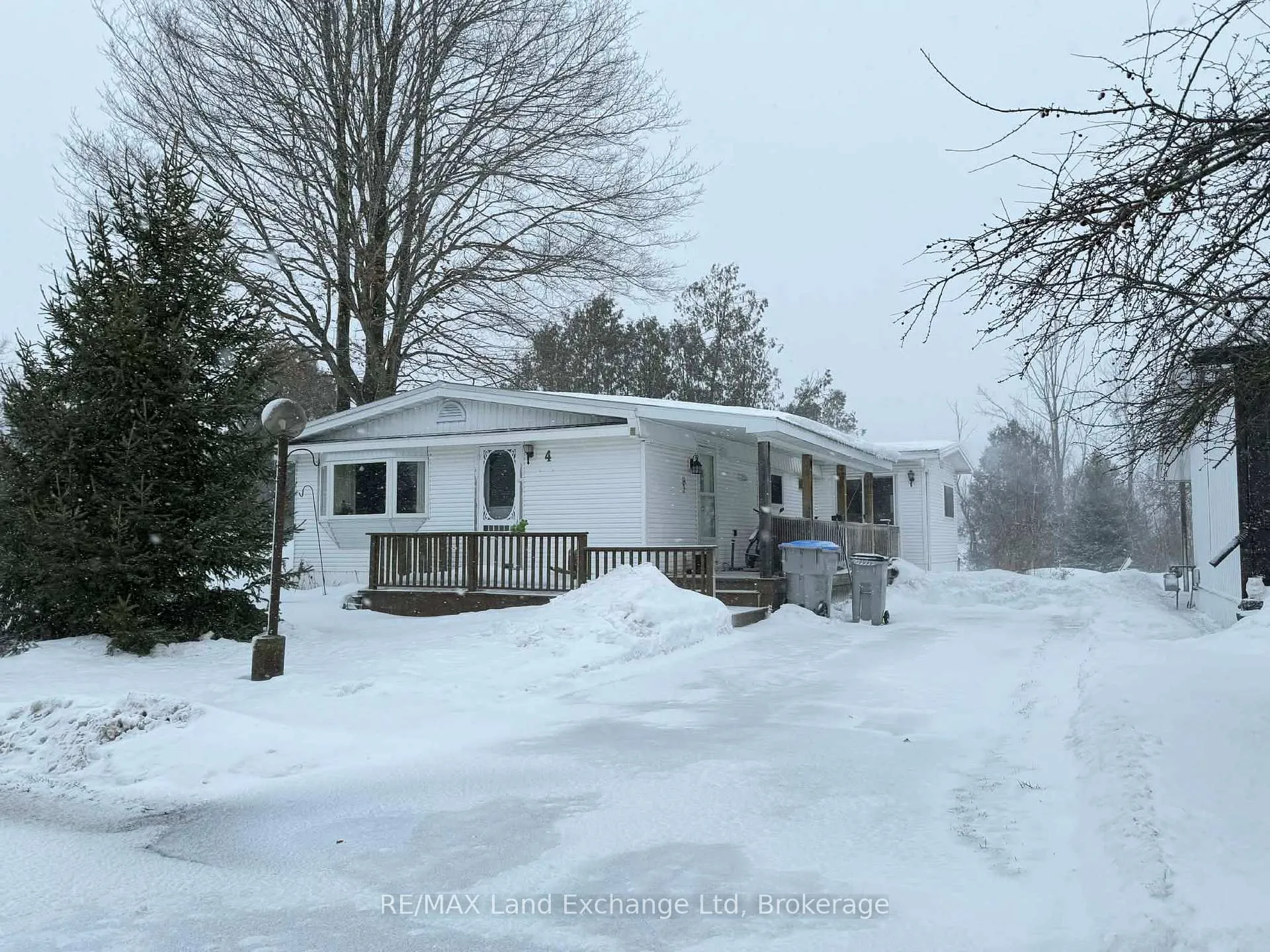 Photo 1 of 4 Riverside Drive, North Huron, Wingham — HOMEH