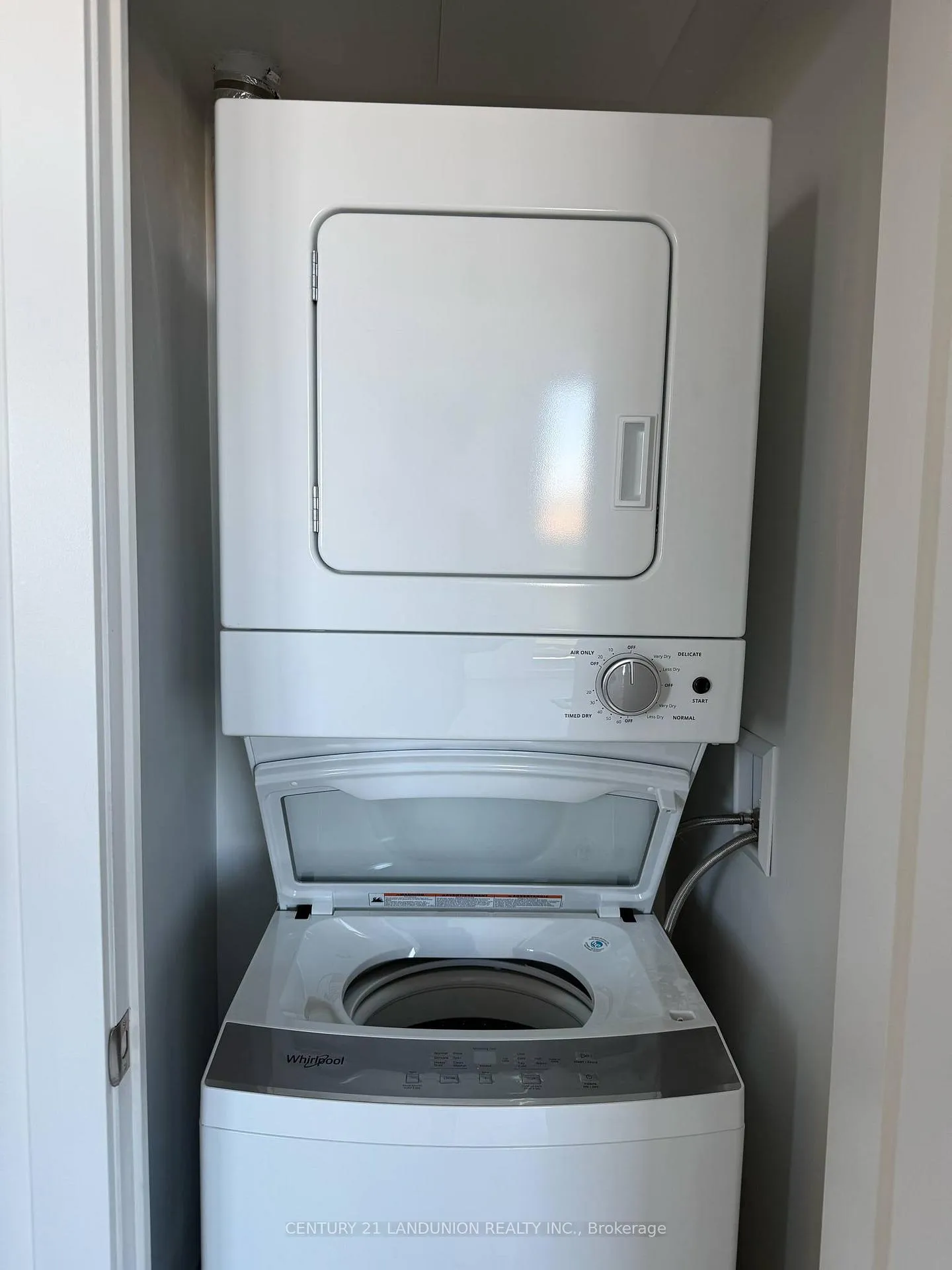 Photo 5 of Unit PH03, 2545 Simcoe Street N, Oshawa, Windfields — HOMEH