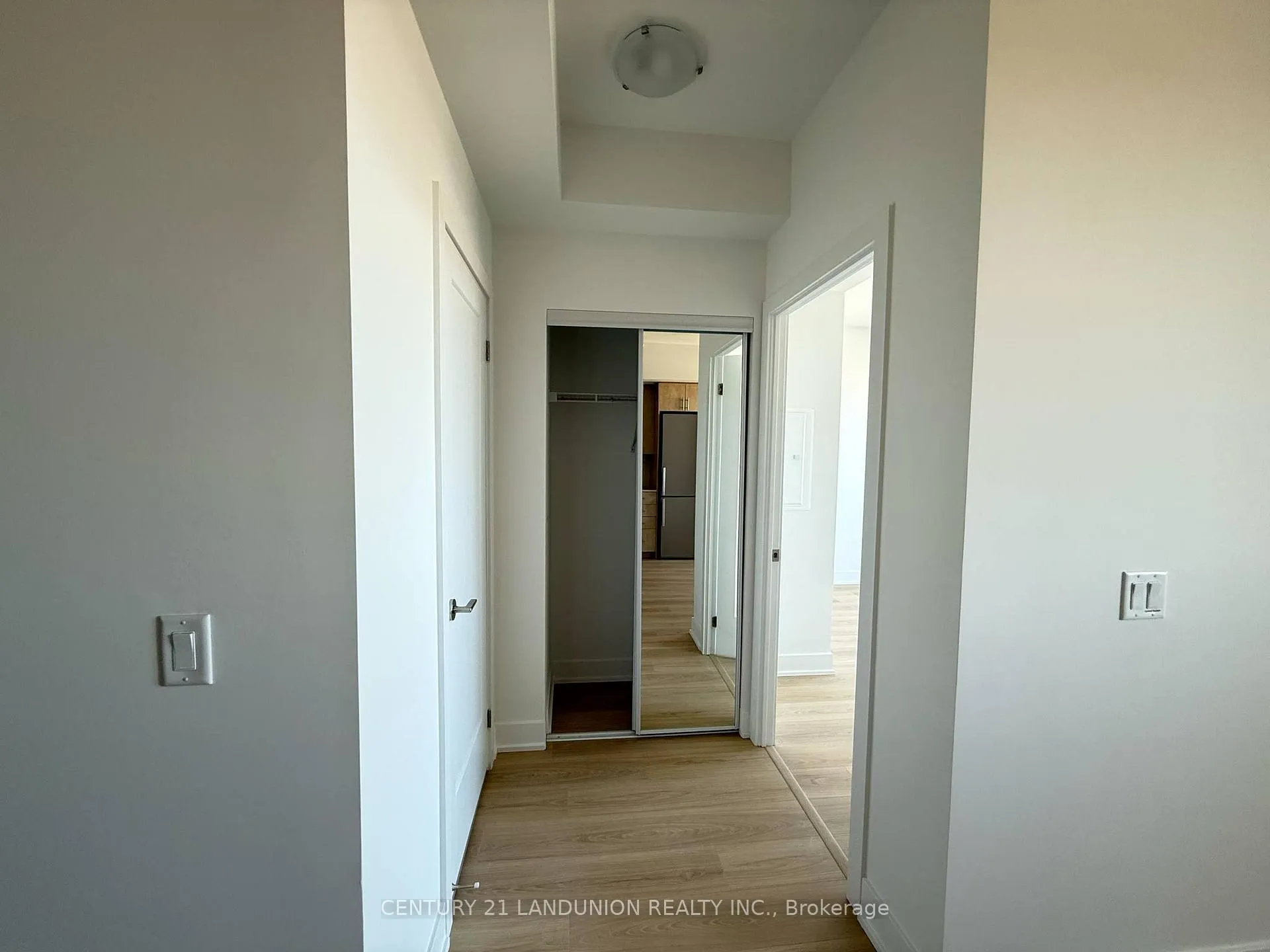Photo 7 of Unit PH03, 2545 Simcoe Street N, Oshawa, Windfields — HOMEH