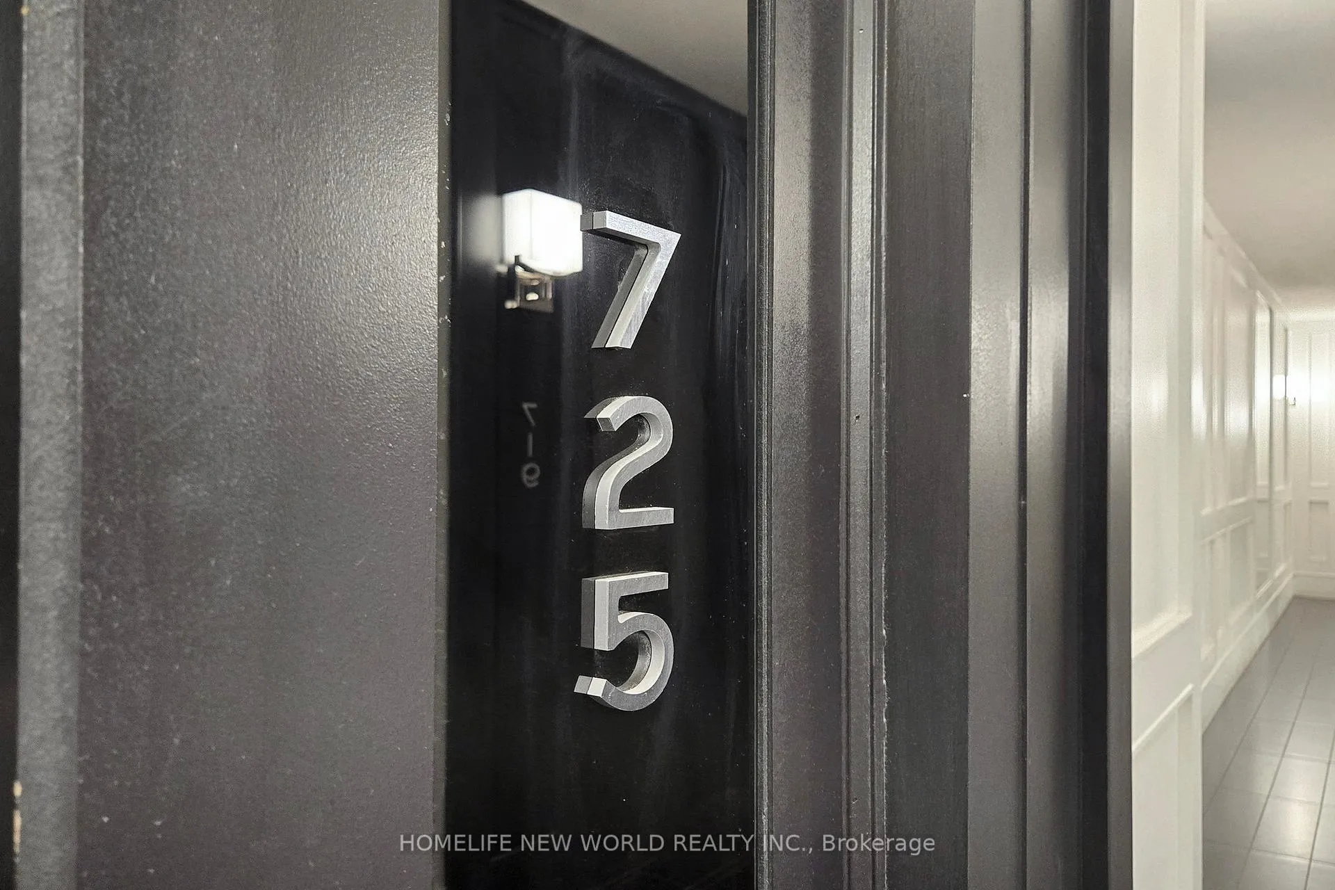 Photo 21 of Unit 725, 955 bay Street, Toronto, Bay Street Corridor — HOMEH