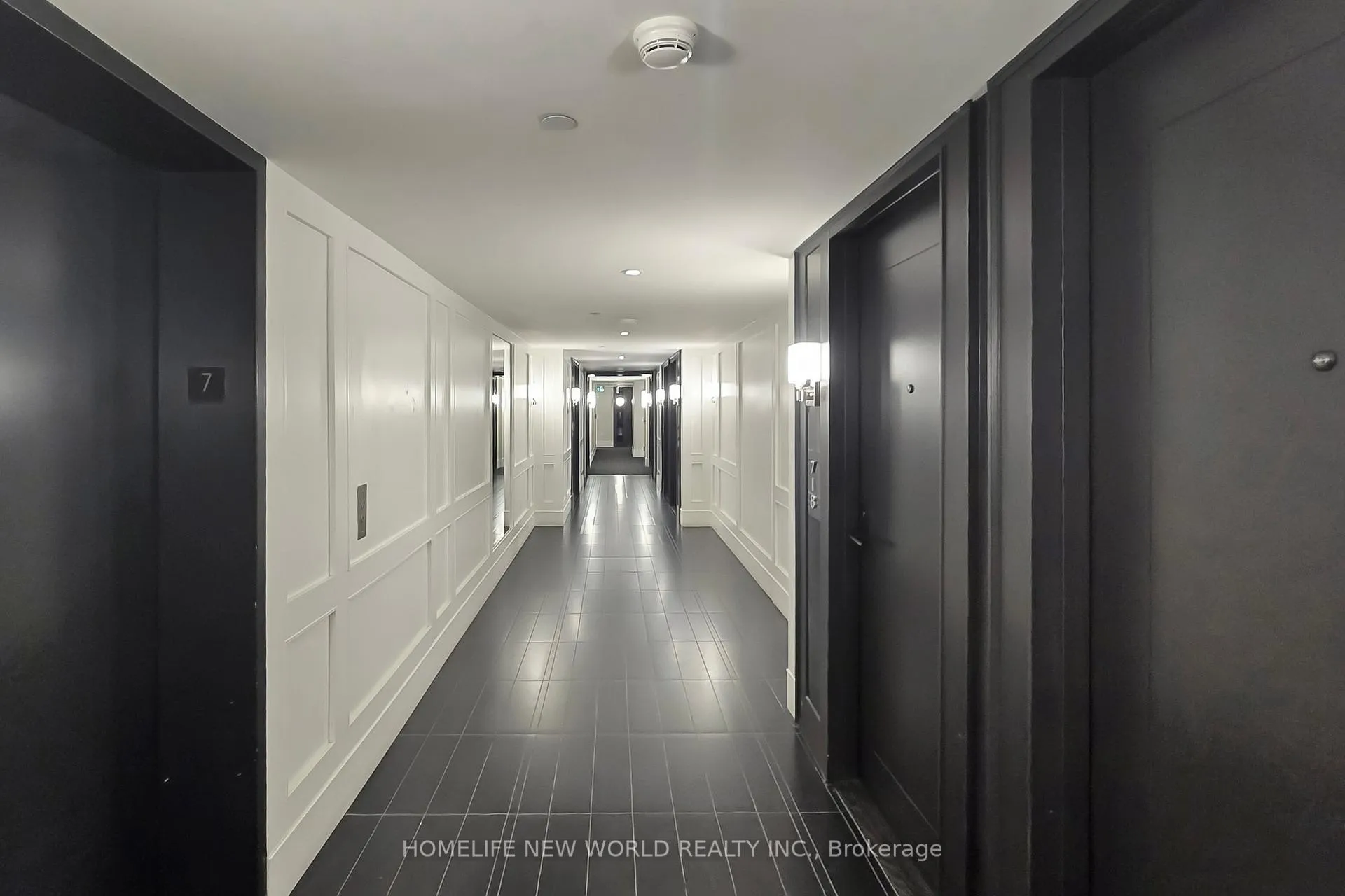 Photo 25 of Unit 725, 955 bay Street, Toronto, Bay Street Corridor — HOMEH