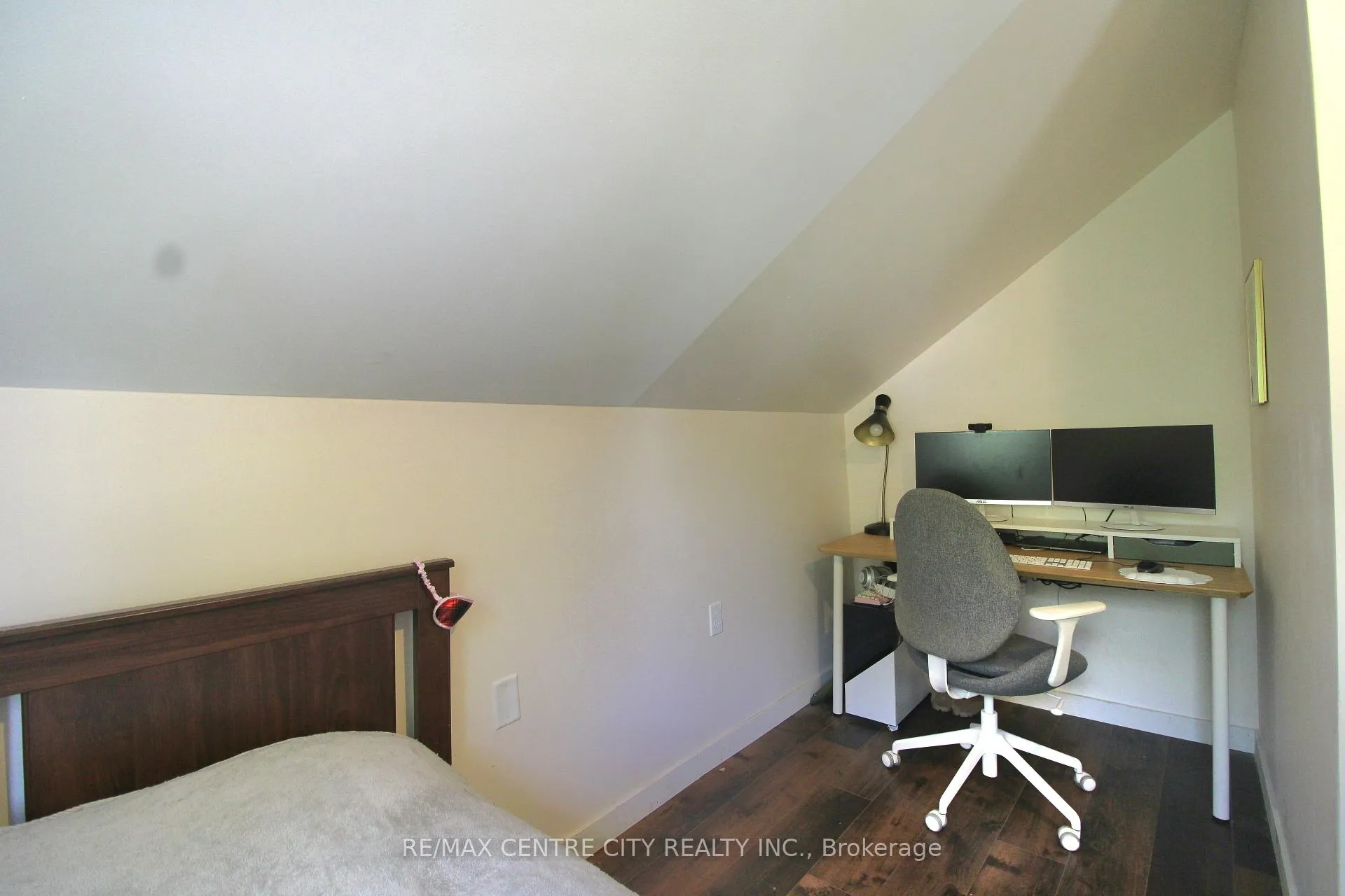 Photo 17 of 124 Joseph Street, Chatham-Kent — HOMEH