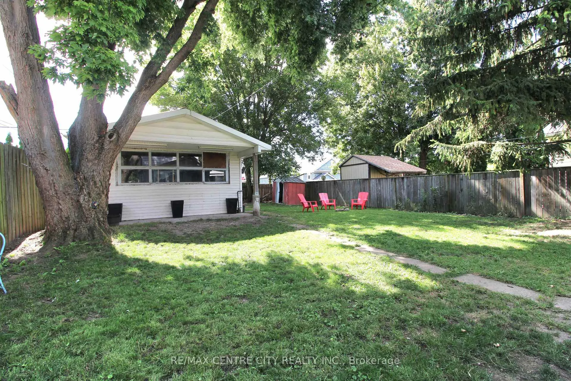 Photo 23 of 124 Joseph Street, Chatham-Kent — HOMEH