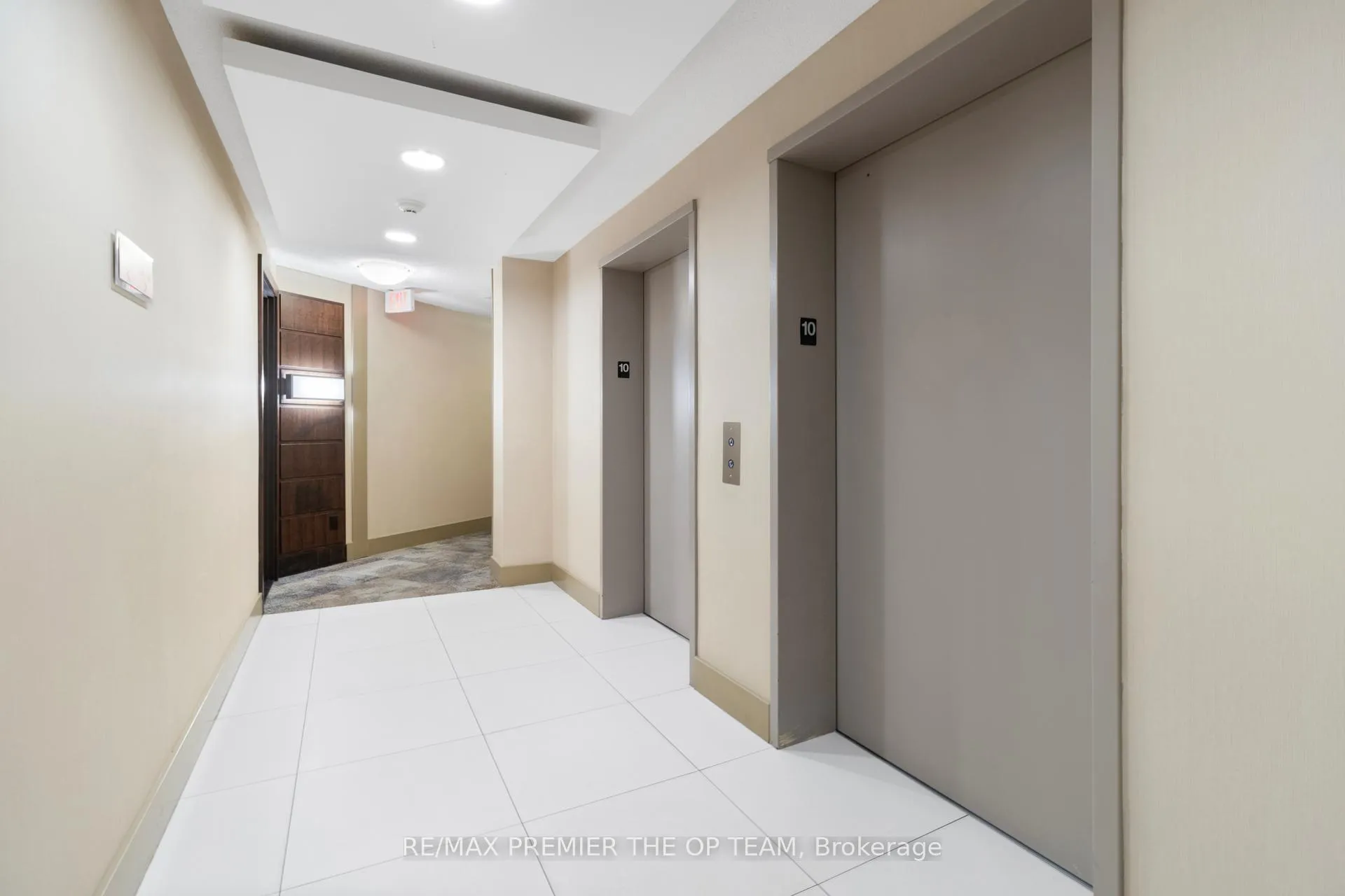 Photo 5 of Unit 1077, 23 Cox Blvd, Markham, Unionville — HOMEH