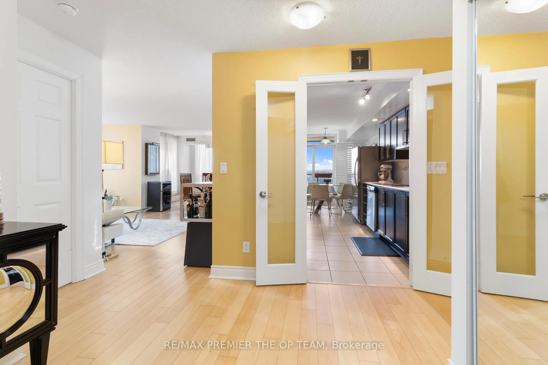 Photo 10 of Unit 1077, 23 Cox Blvd, Markham, Unionville — HOMEH