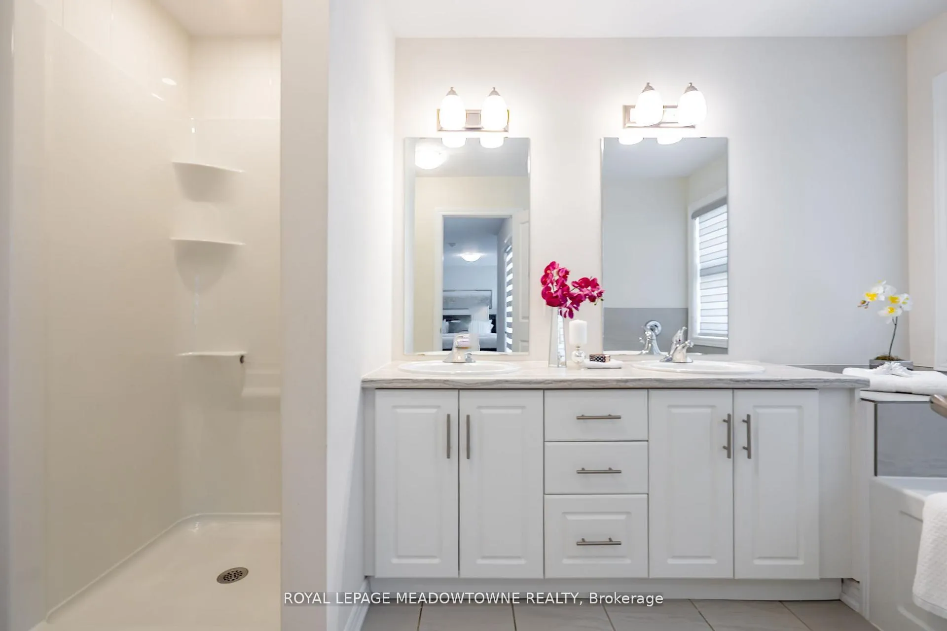 Photo 33 of 16 Bethune Avenue, Welland, Lincoln/Crowland — HOMEH