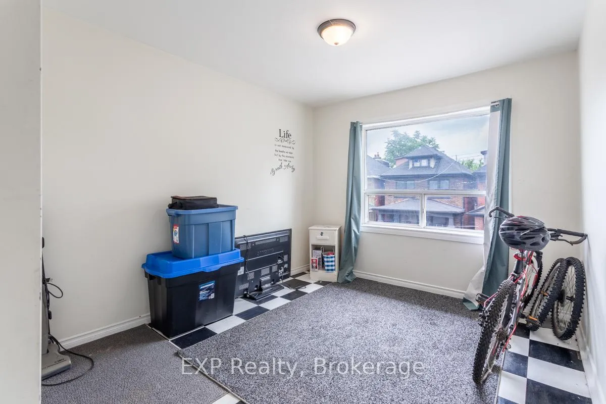 Photo 25 of 25 Chestnut Avenue, Hamilton, Gibson — HOMEH