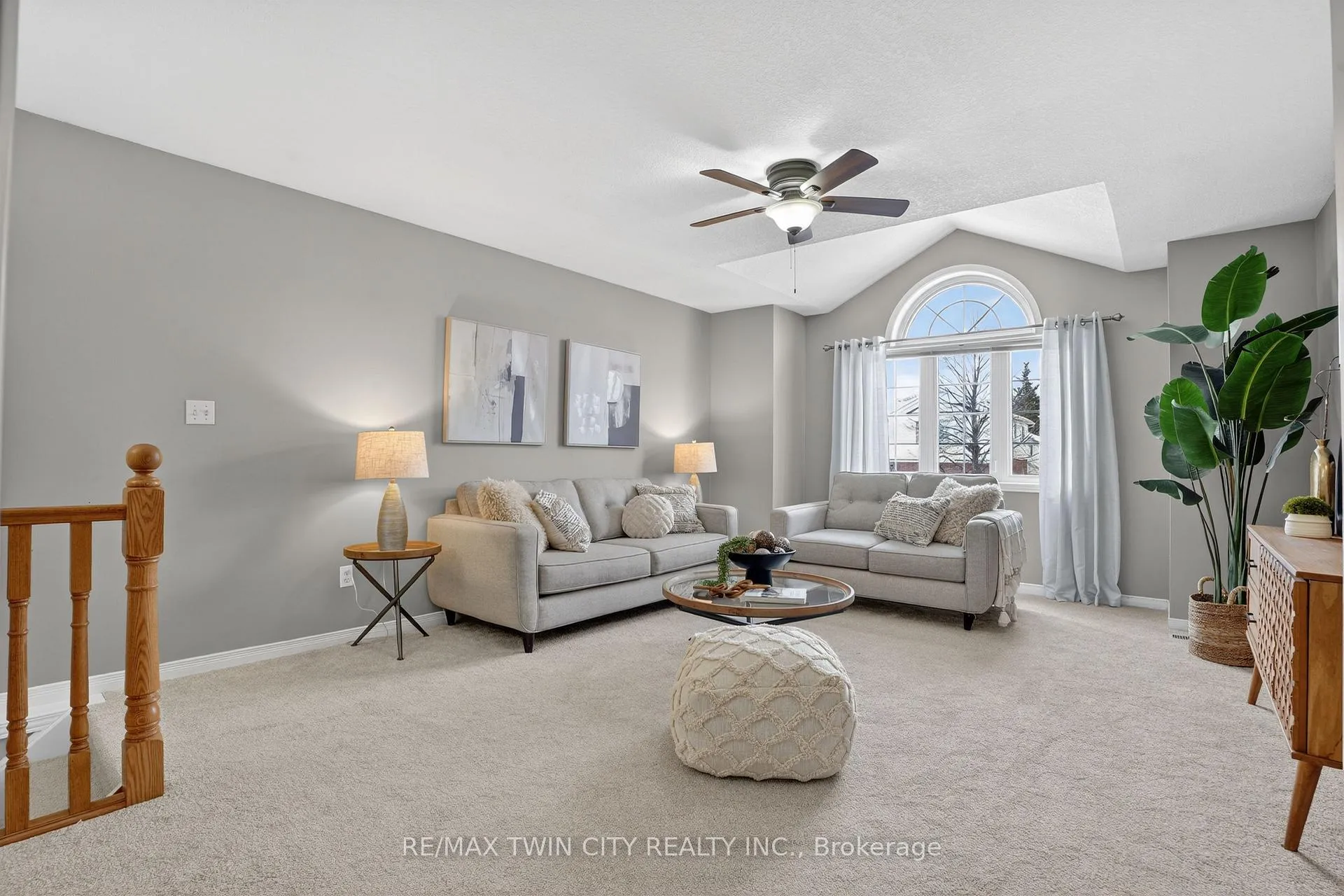 Photo 24 of 54 Glencliffe Court, Kitchener — HOMEH