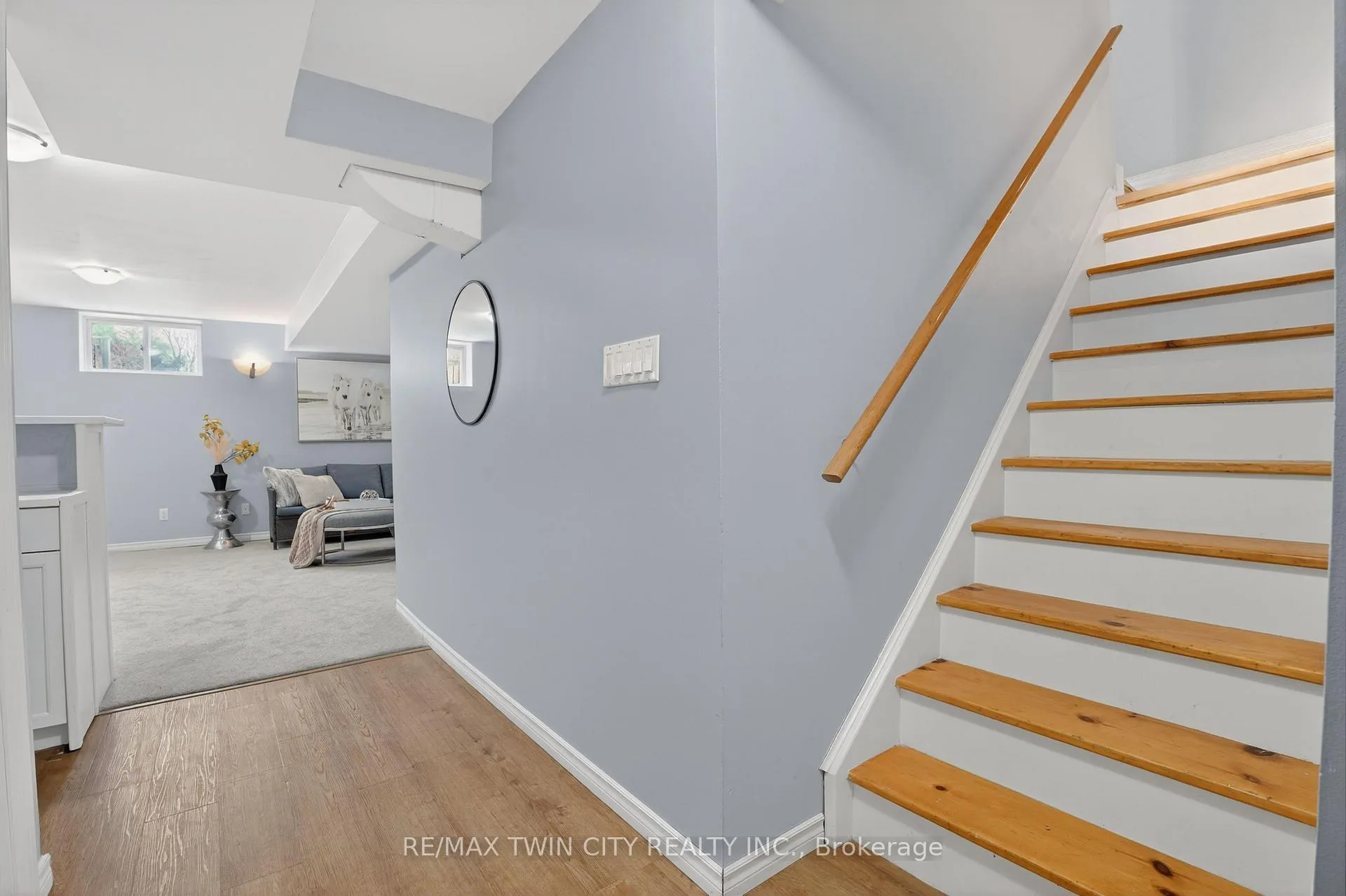 Photo 40 of 54 Glencliffe Court, Kitchener — HOMEH