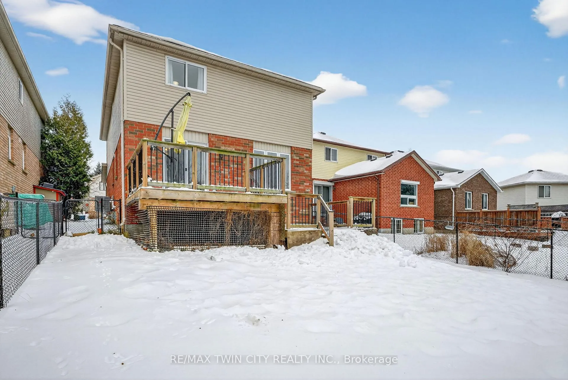 Photo 47 of 54 Glencliffe Court, Kitchener — HOMEH
