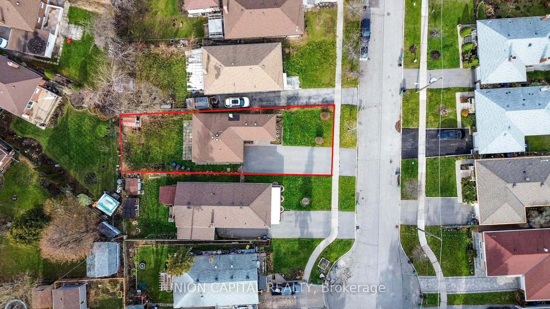 Photo 3 of 43 Graylee Avenue, Scarborough, Eglinton East — HOMEH
