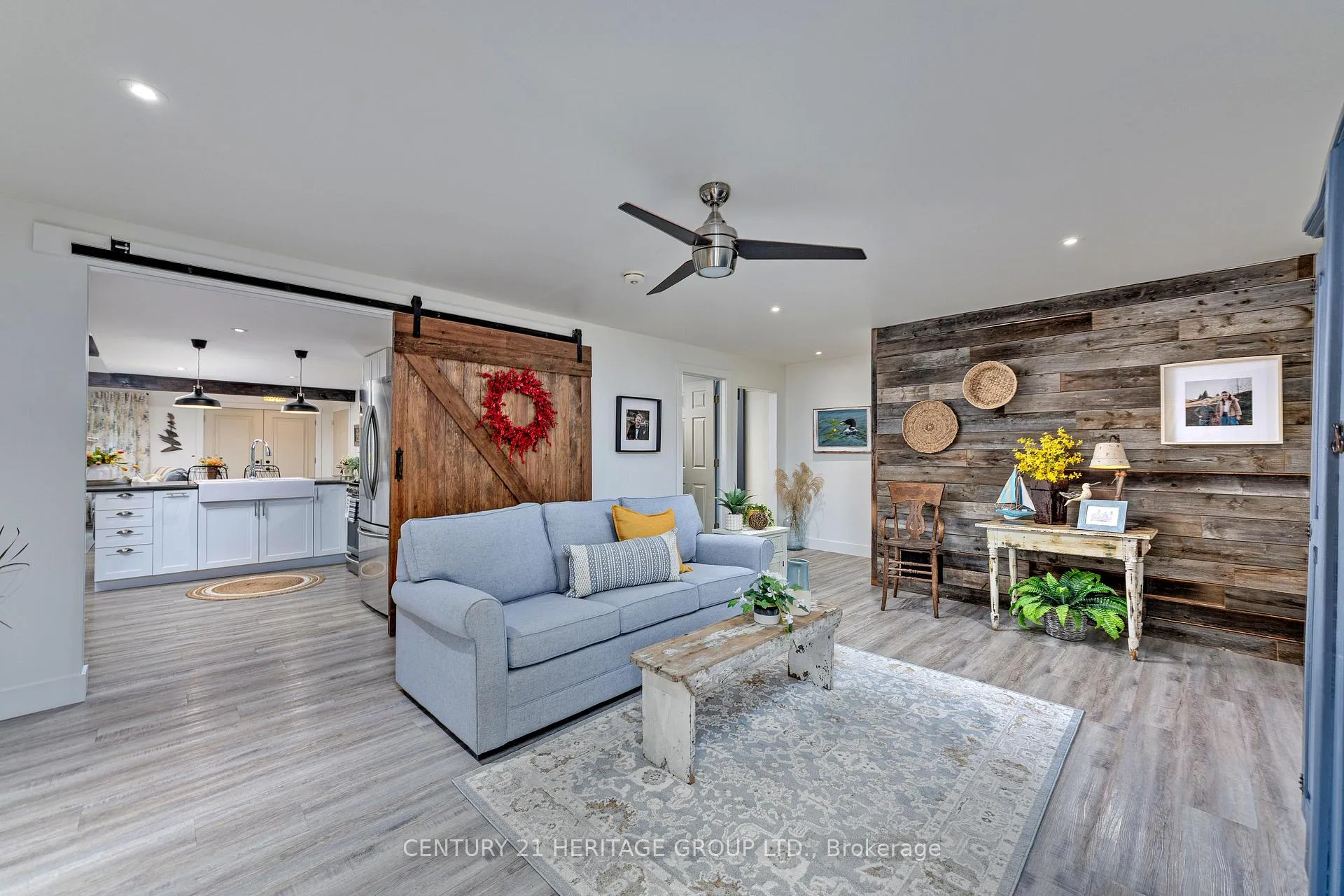 Photo 3 of 182 Parkview Drive, Innisfil, Gilford — HOMEH