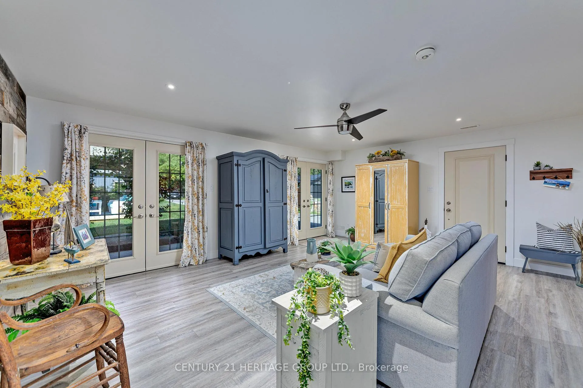 Photo 6 of 182 Parkview Drive, Innisfil, Gilford — HOMEH
