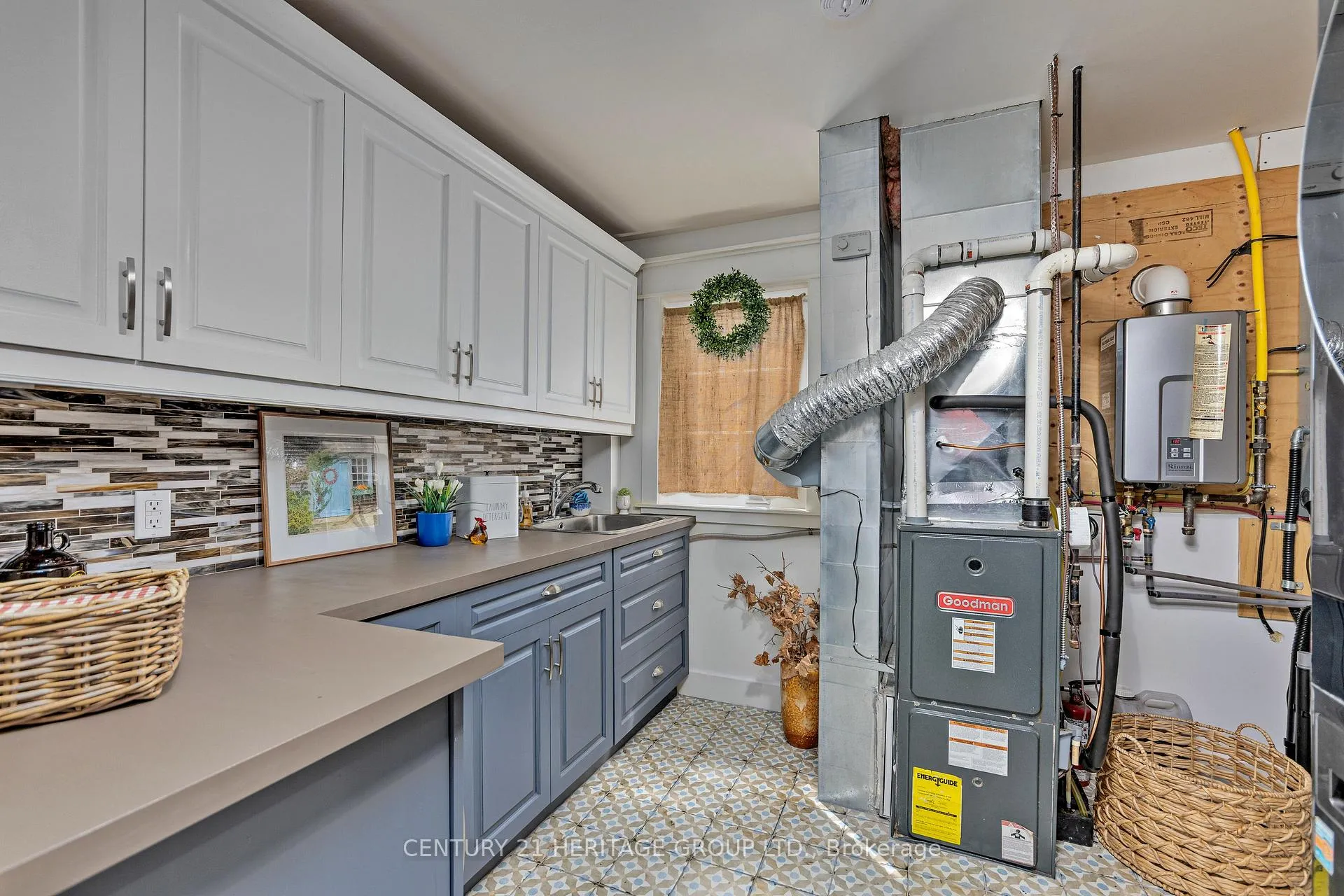 Photo 24 of 182 Parkview Drive, Innisfil, Gilford — HOMEH