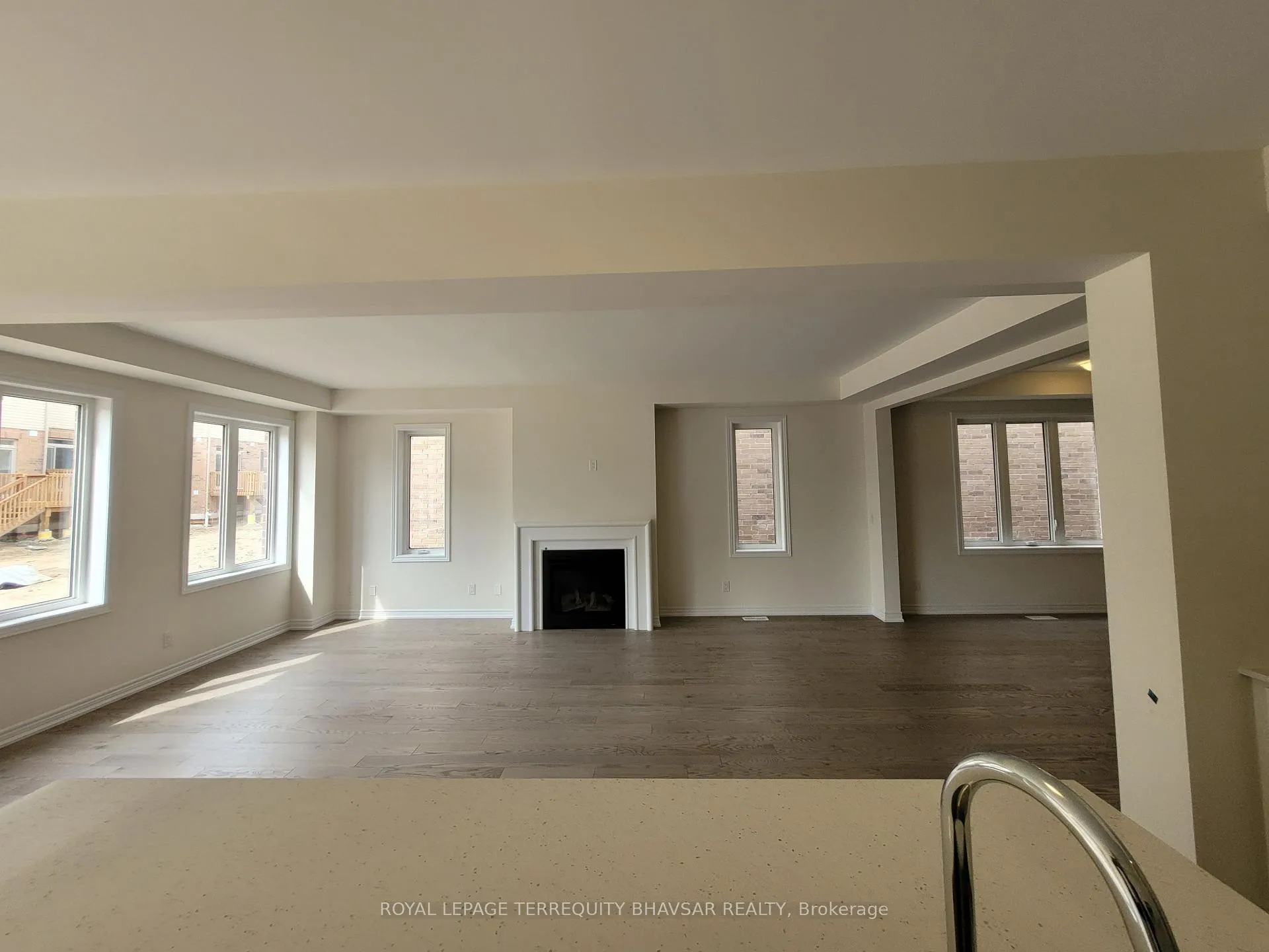 Photo 8 of 70 Georgina Street, Kitchener — HOMEH
