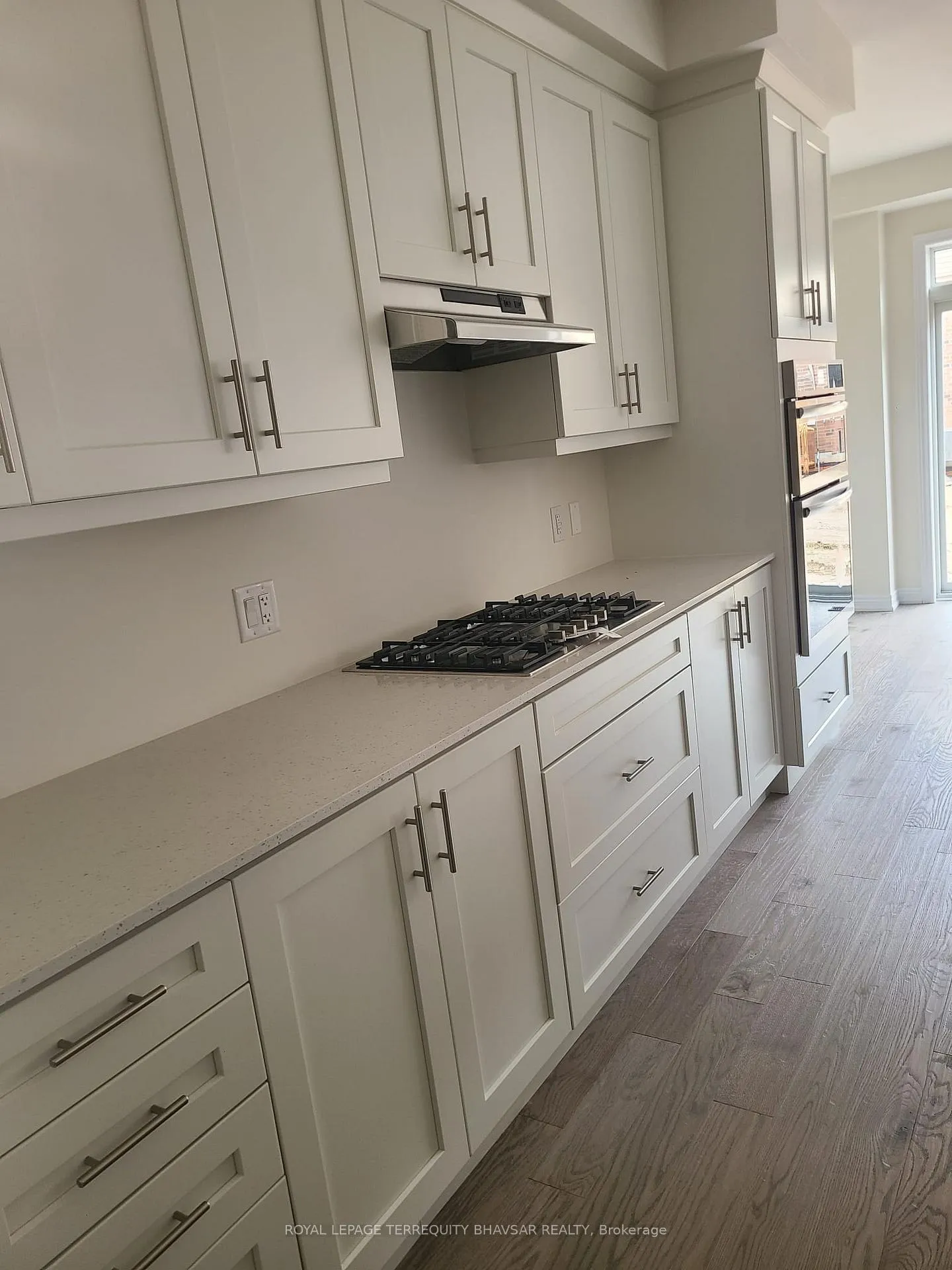 Photo 11 of 70 Georgina Street, Kitchener — HOMEH