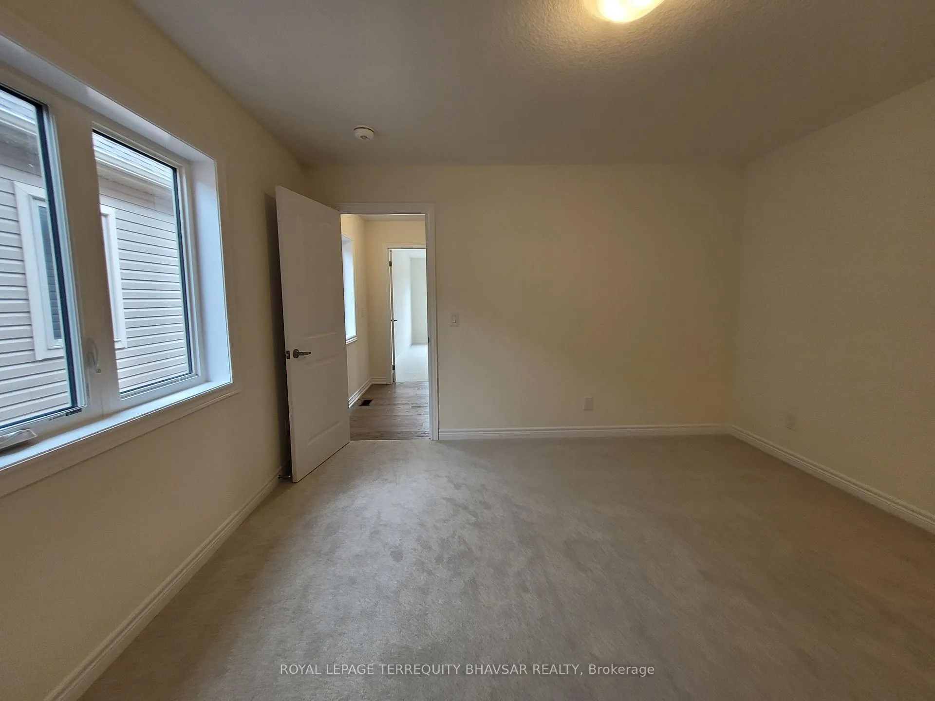 Photo 36 of 70 Georgina Street, Kitchener — HOMEH
