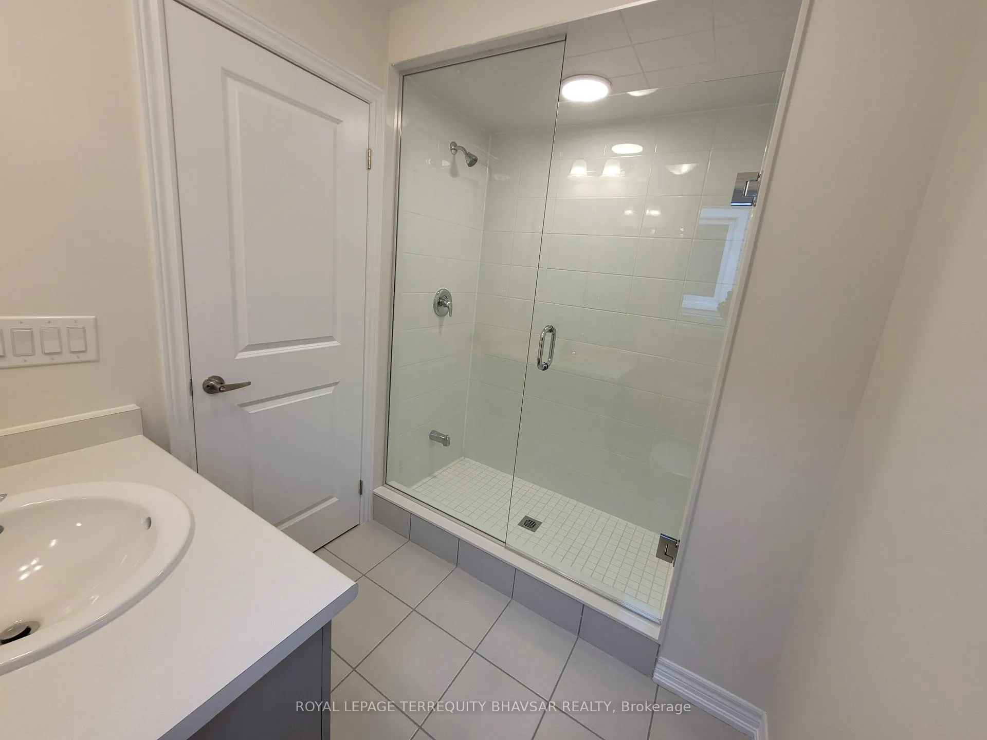 Photo 39 of 70 Georgina Street, Kitchener — HOMEH