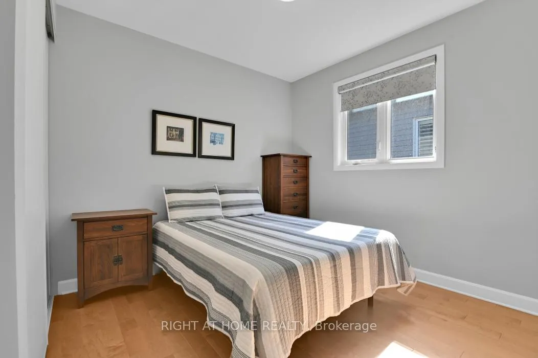 Photo 18 of 26 Stickleback Way, Ottawa, Avalon West — HOMEH