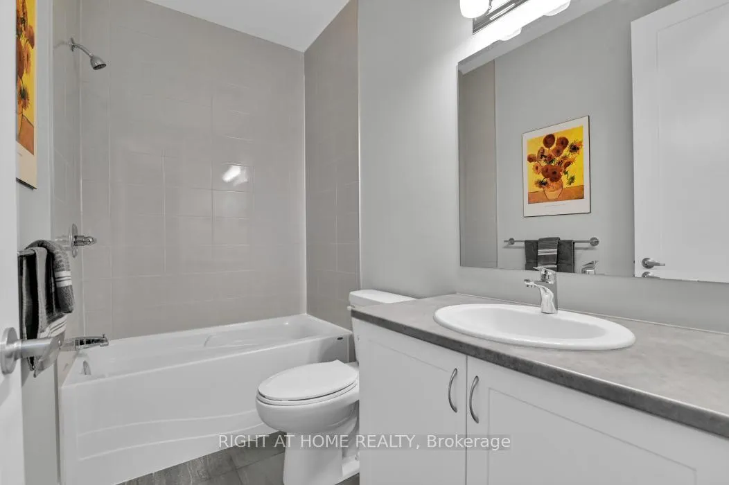 Photo 19 of 26 Stickleback Way, Ottawa, Avalon West — HOMEH