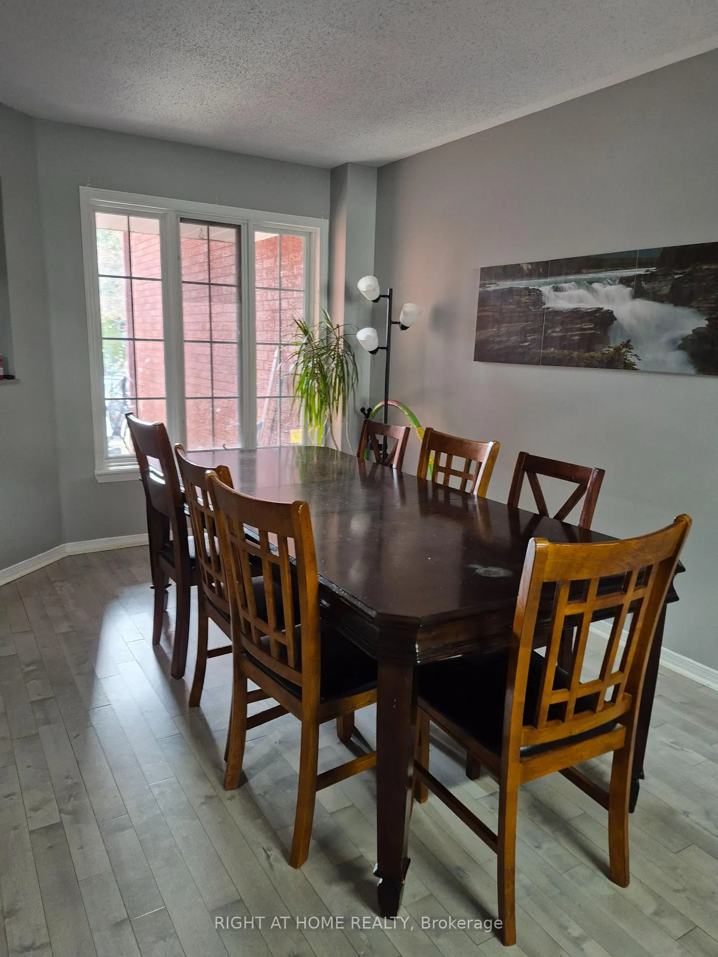 Photo 3 of 85 Margrave Avenue, Ottawa, Hunt Club Park/Greenboro — HOMEH