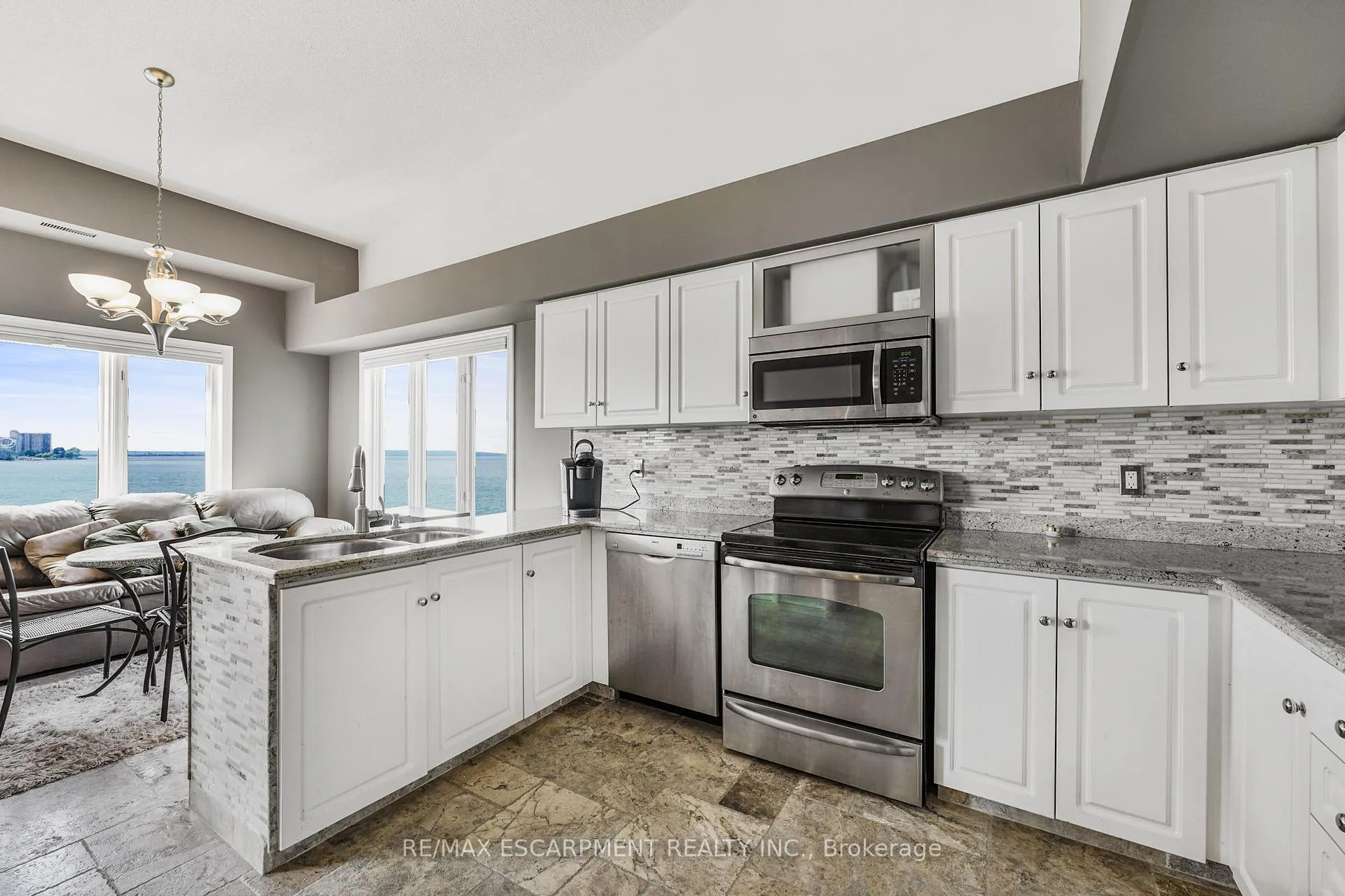 Photo 29 of 491-493 Dewitt Road, Hamilton, Stoney Creek — HOMEH