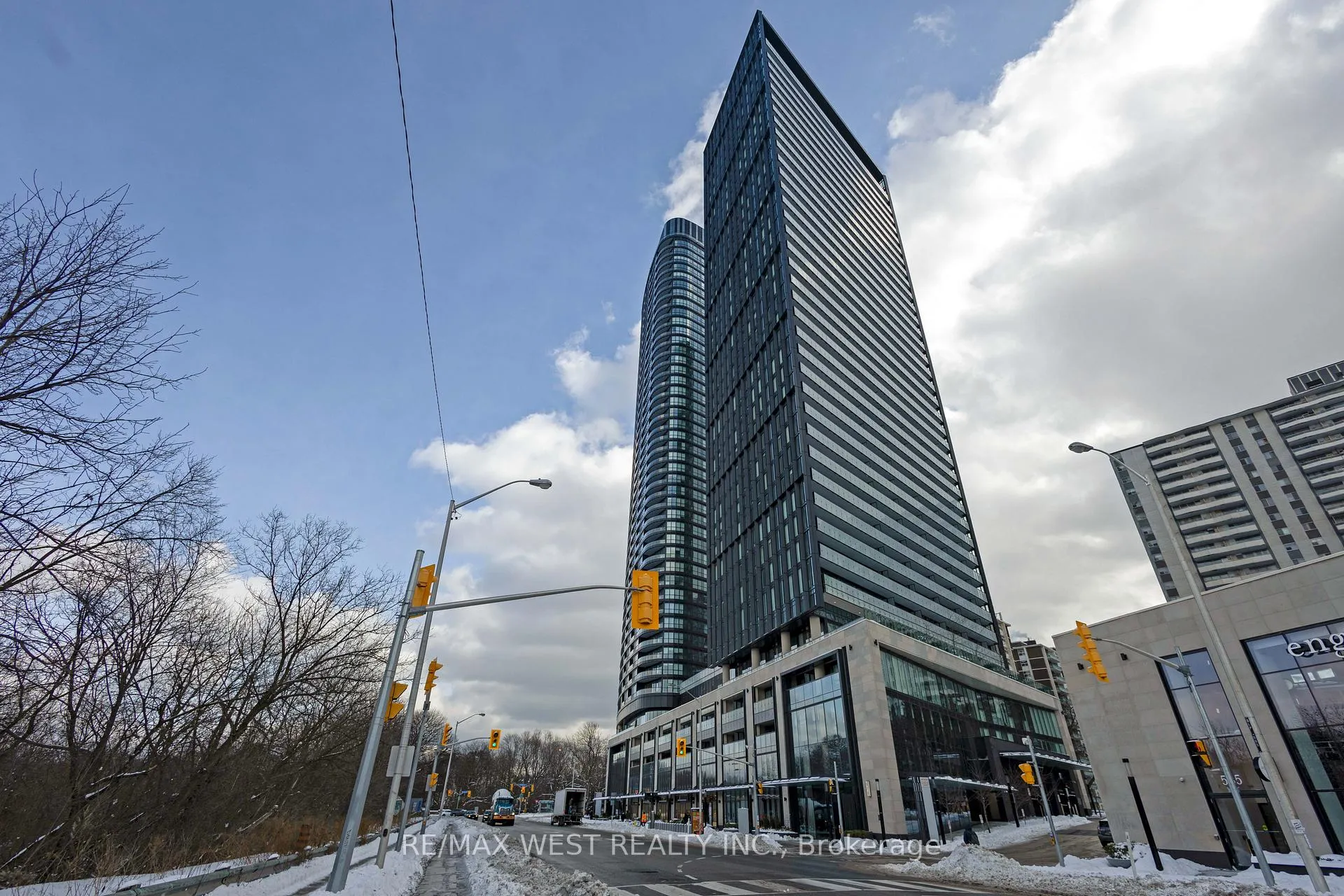 Photo 1 of Unit 2102, 575 Bloor Street, Toronto, North St. James Town — HOMEH