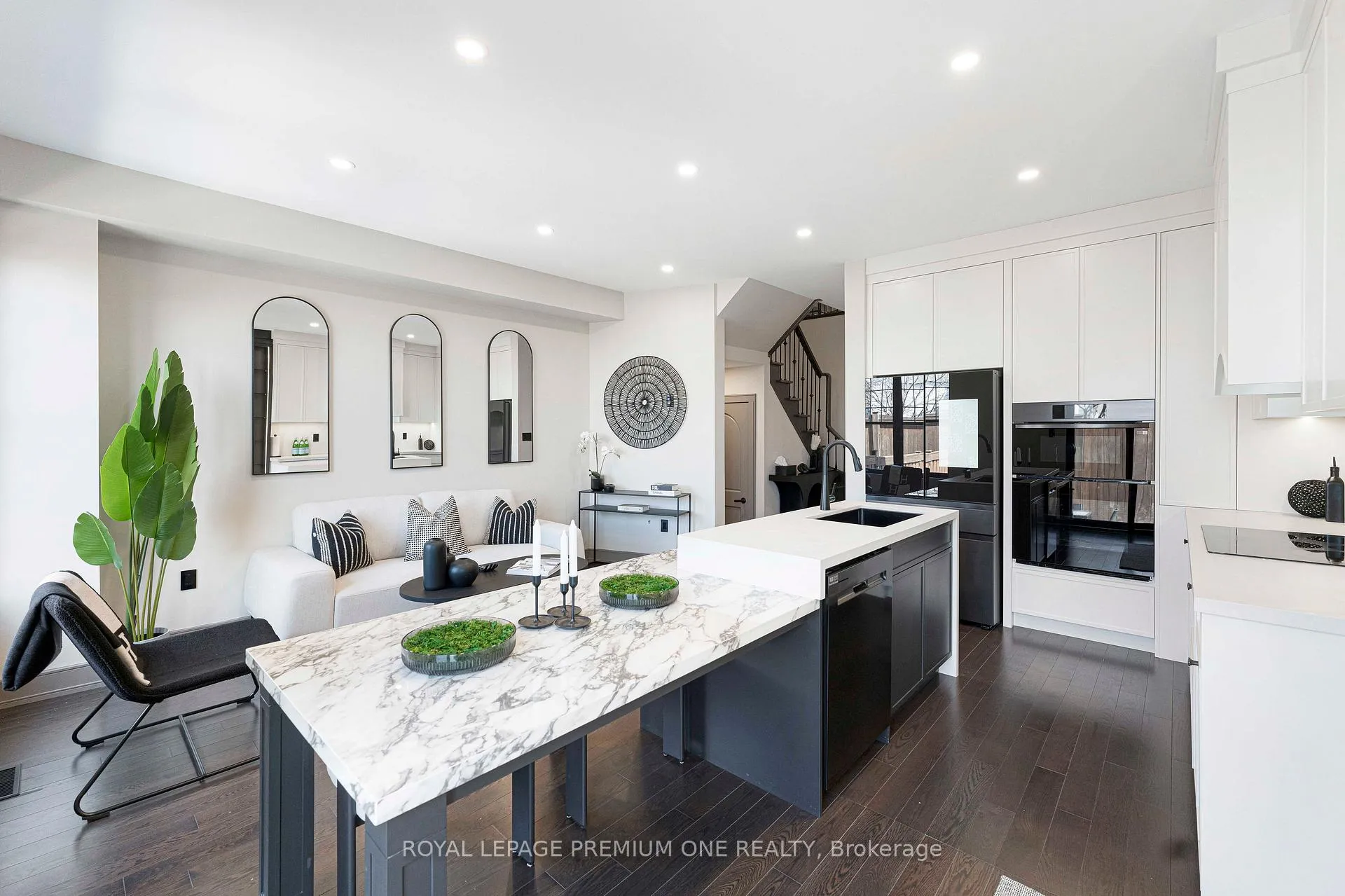 Photo 6 of 18 Morra Avenue, Caledon, Bolton East — HOMEH