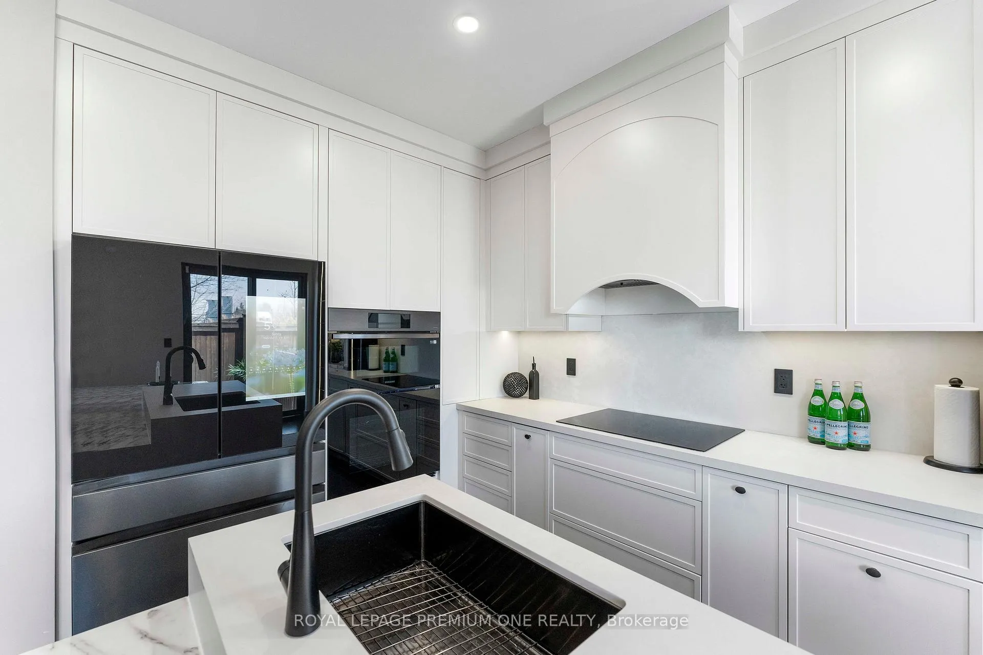 Photo 10 of 18 Morra Avenue, Caledon, Bolton East — HOMEH