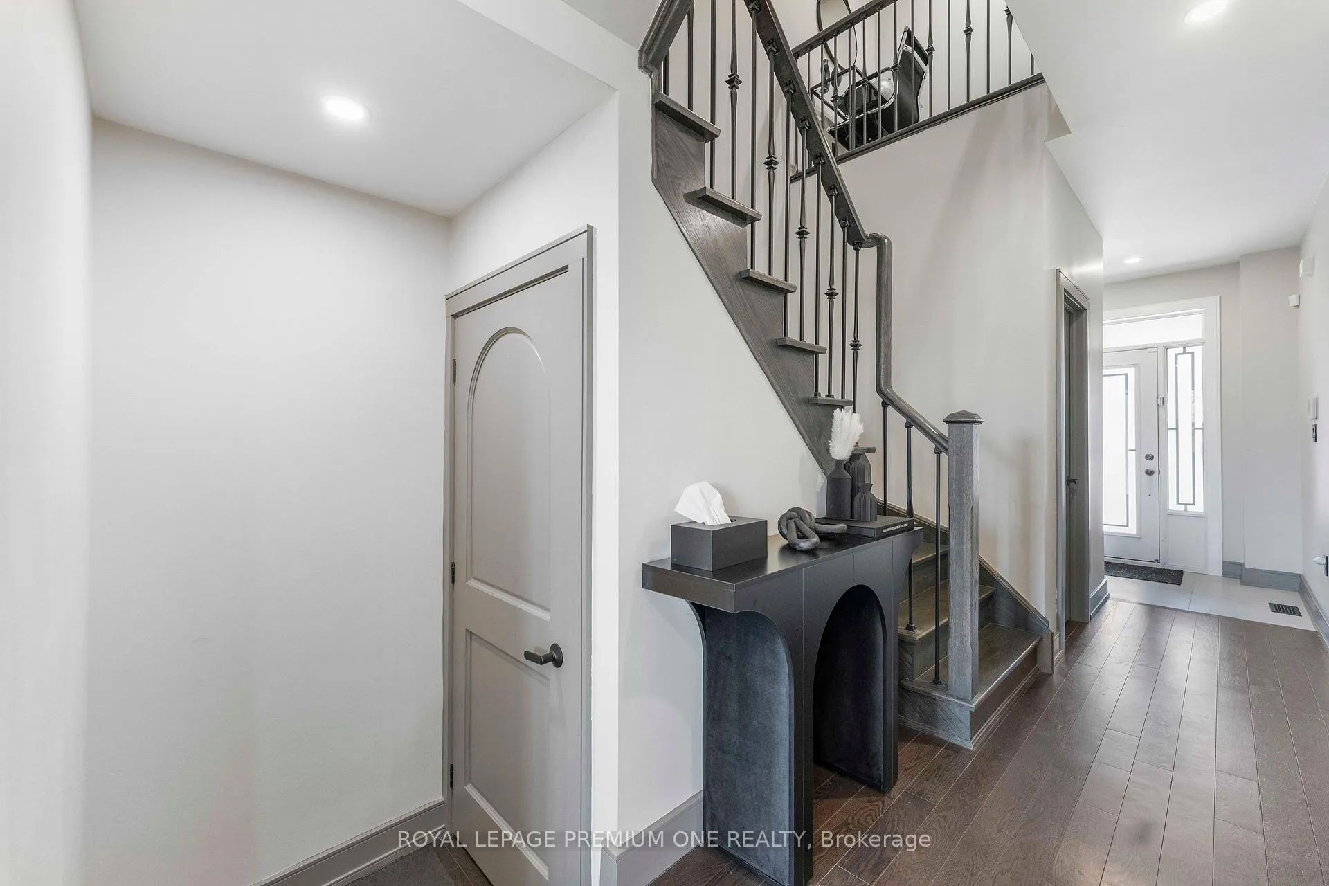 Photo 15 of 18 Morra Avenue, Caledon, Bolton East — HOMEH