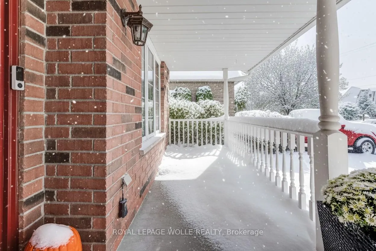 Photo 4 of 396 Otterbein Road, Kitchener — HOMEH