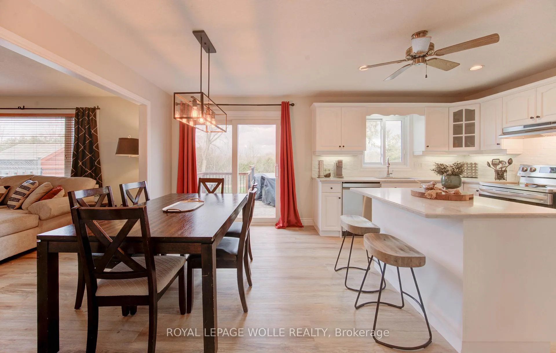 Photo 10 of 396 Otterbein Road, Kitchener — HOMEH