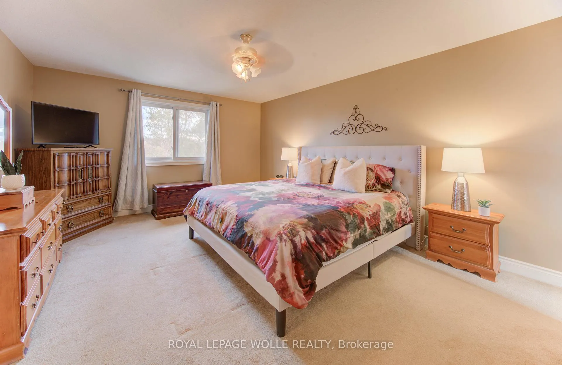 Photo 28 of 396 Otterbein Road, Kitchener — HOMEH