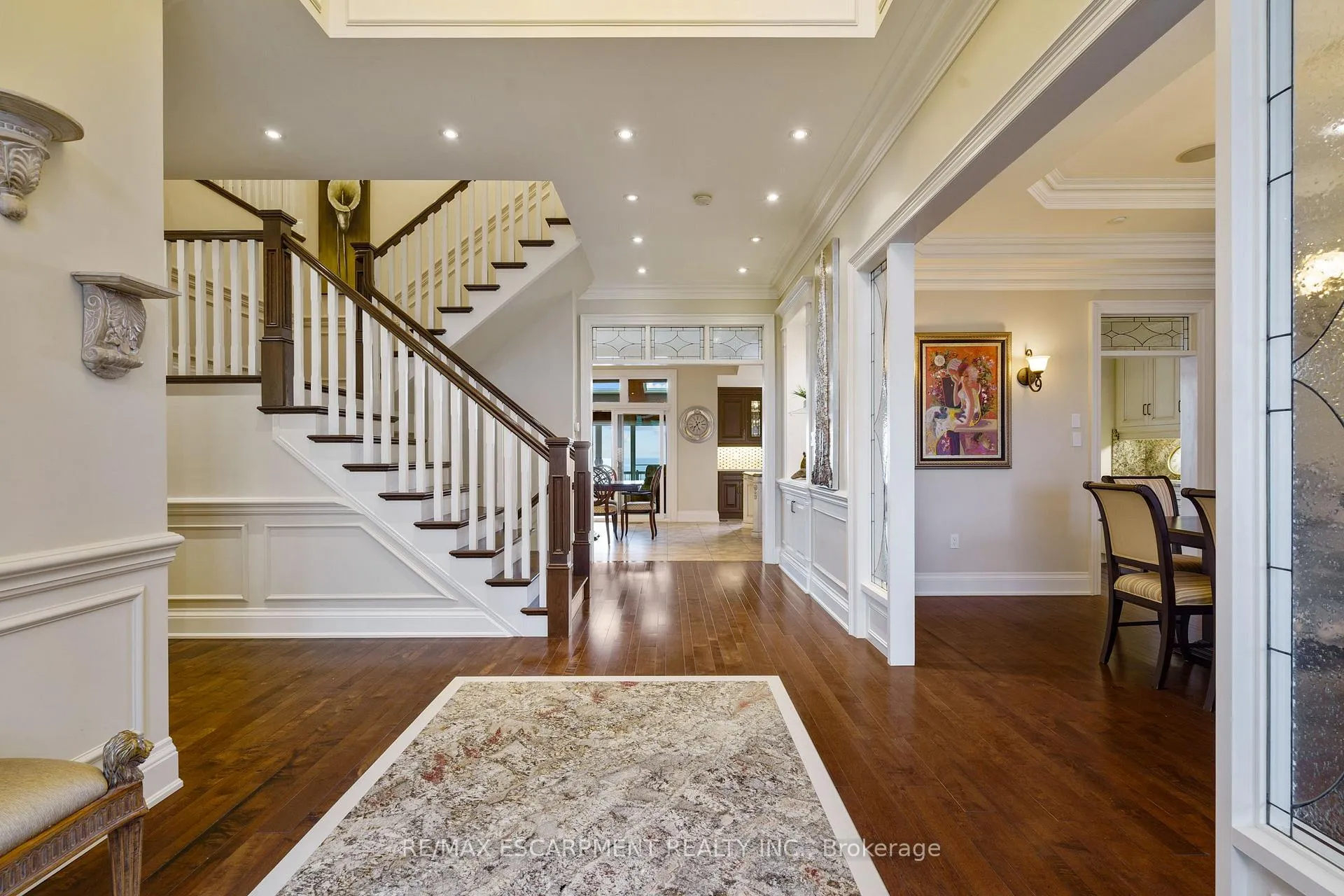 Photo 14 of 56 Aquamarine Drive, Hamilton, Lakeshore — HOMEH