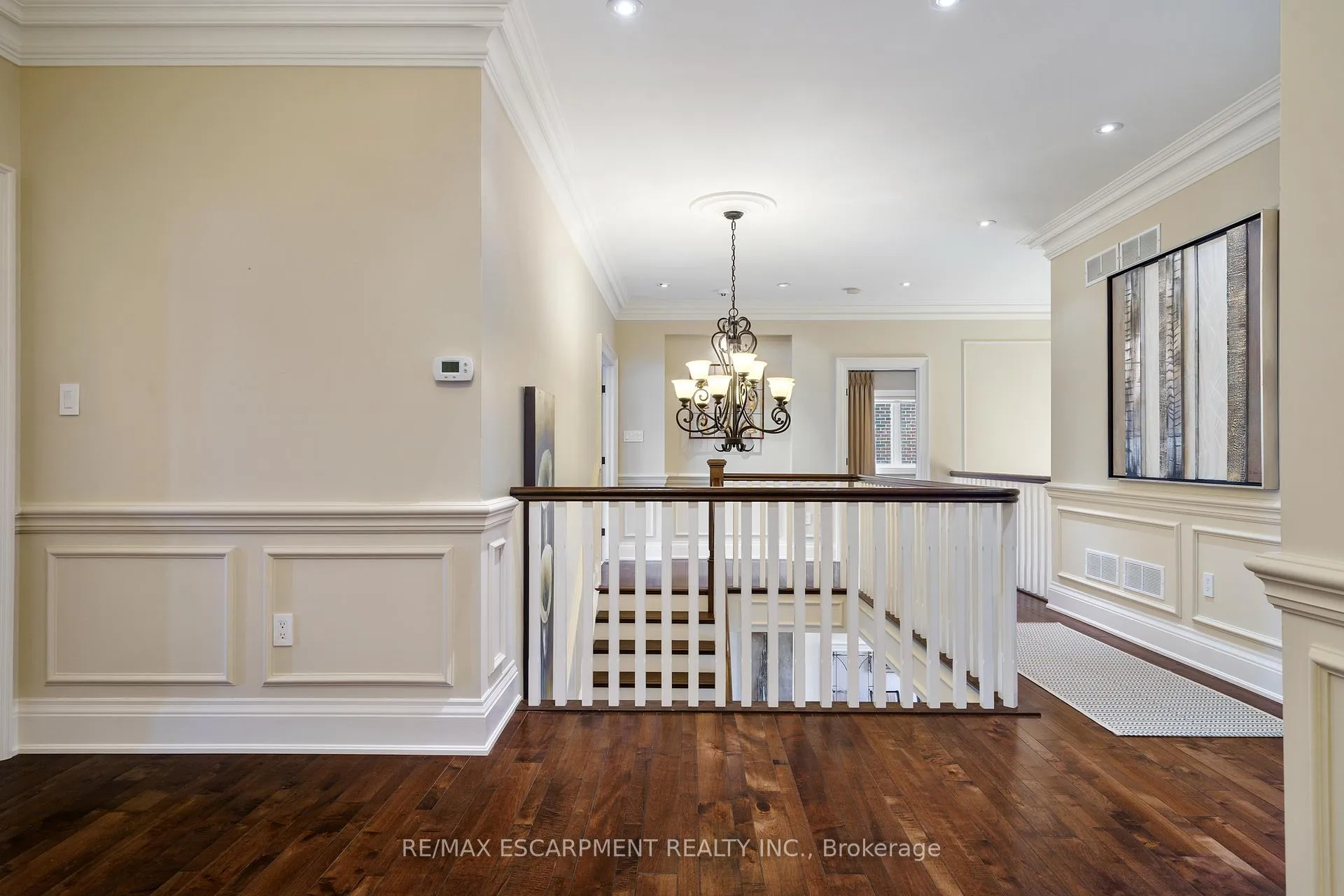 Photo 36 of 56 Aquamarine Drive, Hamilton, Lakeshore — HOMEH