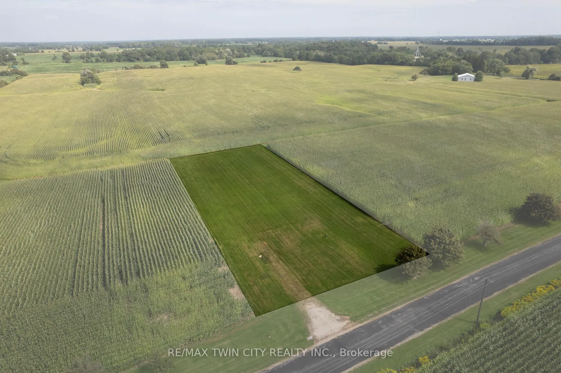 Photo 2 of 38 Brant Mill Road, Brant, Oakland — HOMEH