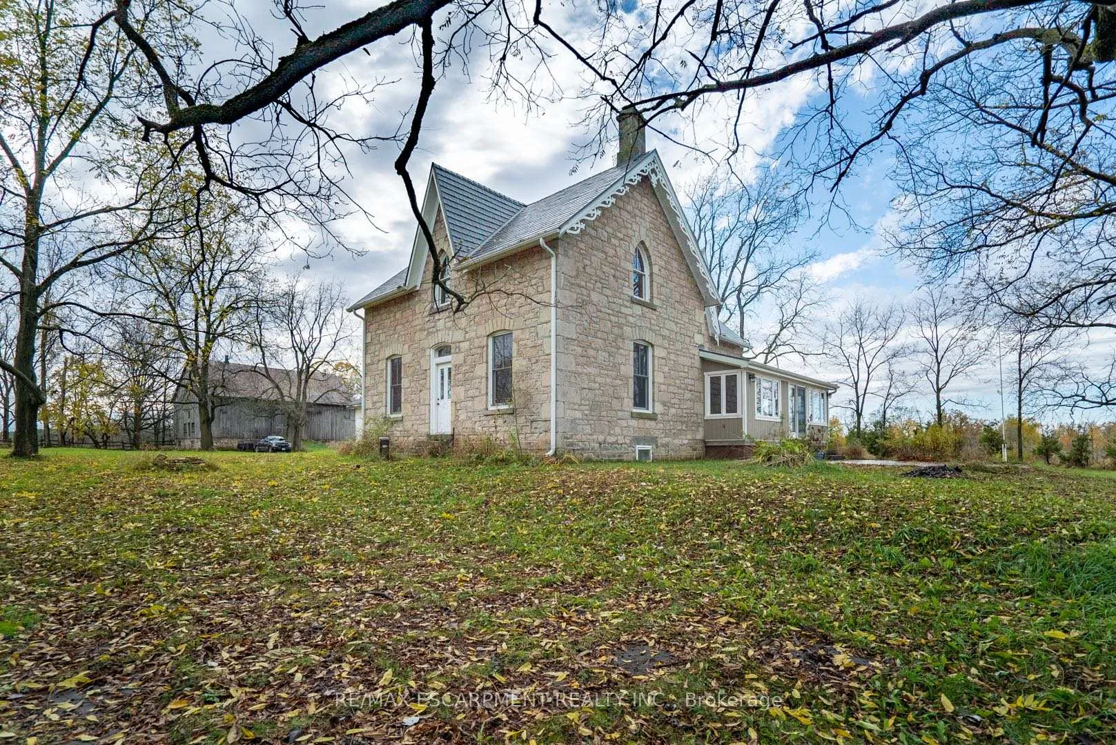 Photo 9 of 1172 Concession 8 Road W, Hamilton, Rural Flamborough — HOMEH