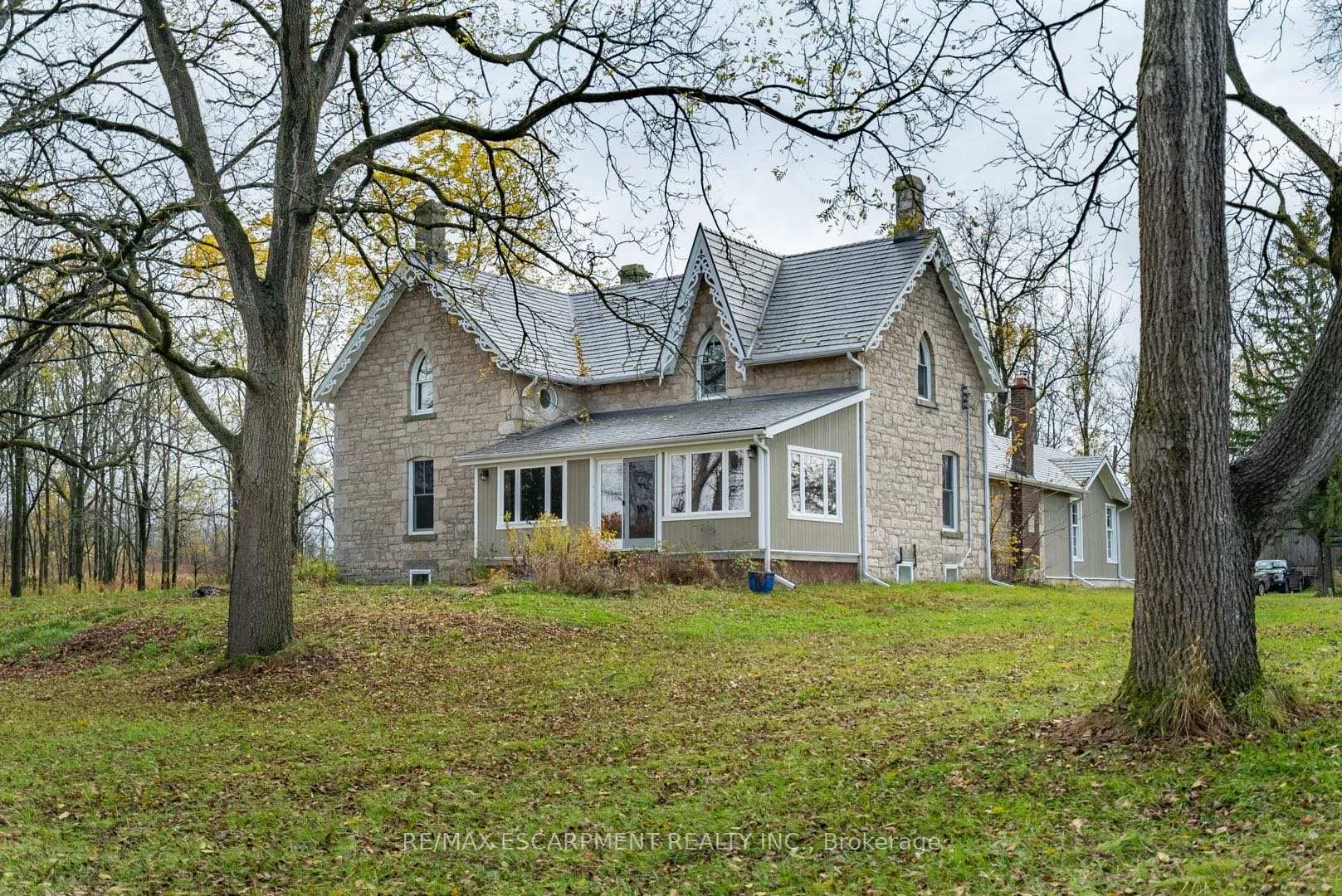 Photo 10 of 1172 Concession 8 Road W, Hamilton, Rural Flamborough — HOMEH