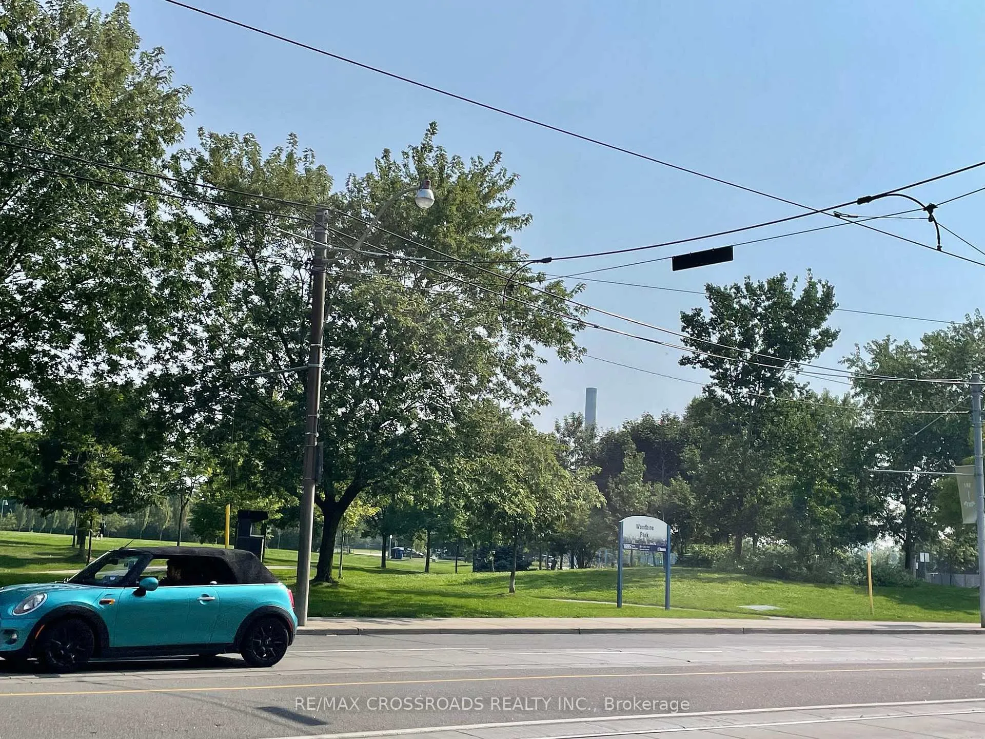 Photo 13 of 1756 Queen Street E, Toronto, The Beaches — HOMEH